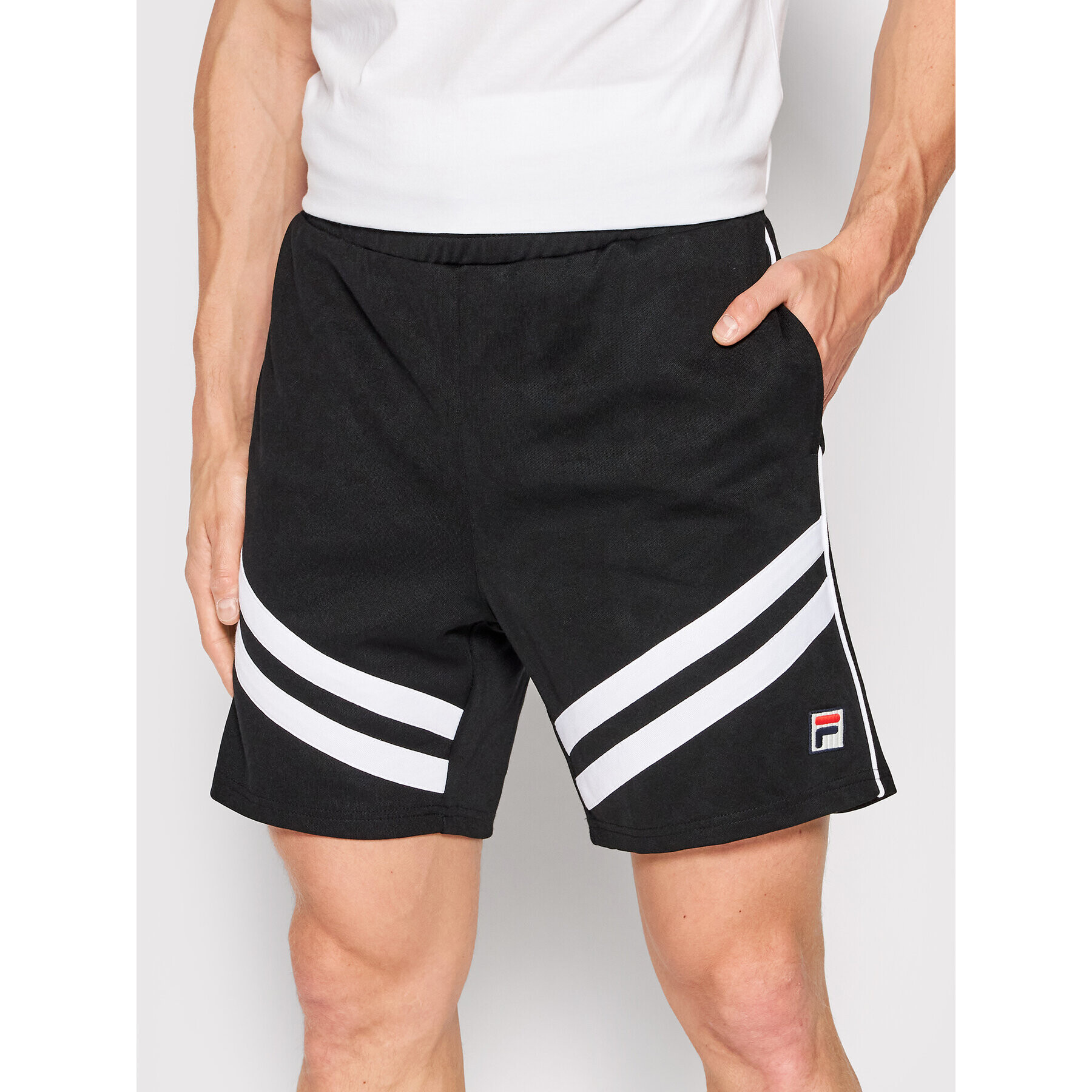 Fila Sport rövidnadrág Zugo FAM0090 Fekete Regular Fit - Pepit.hu