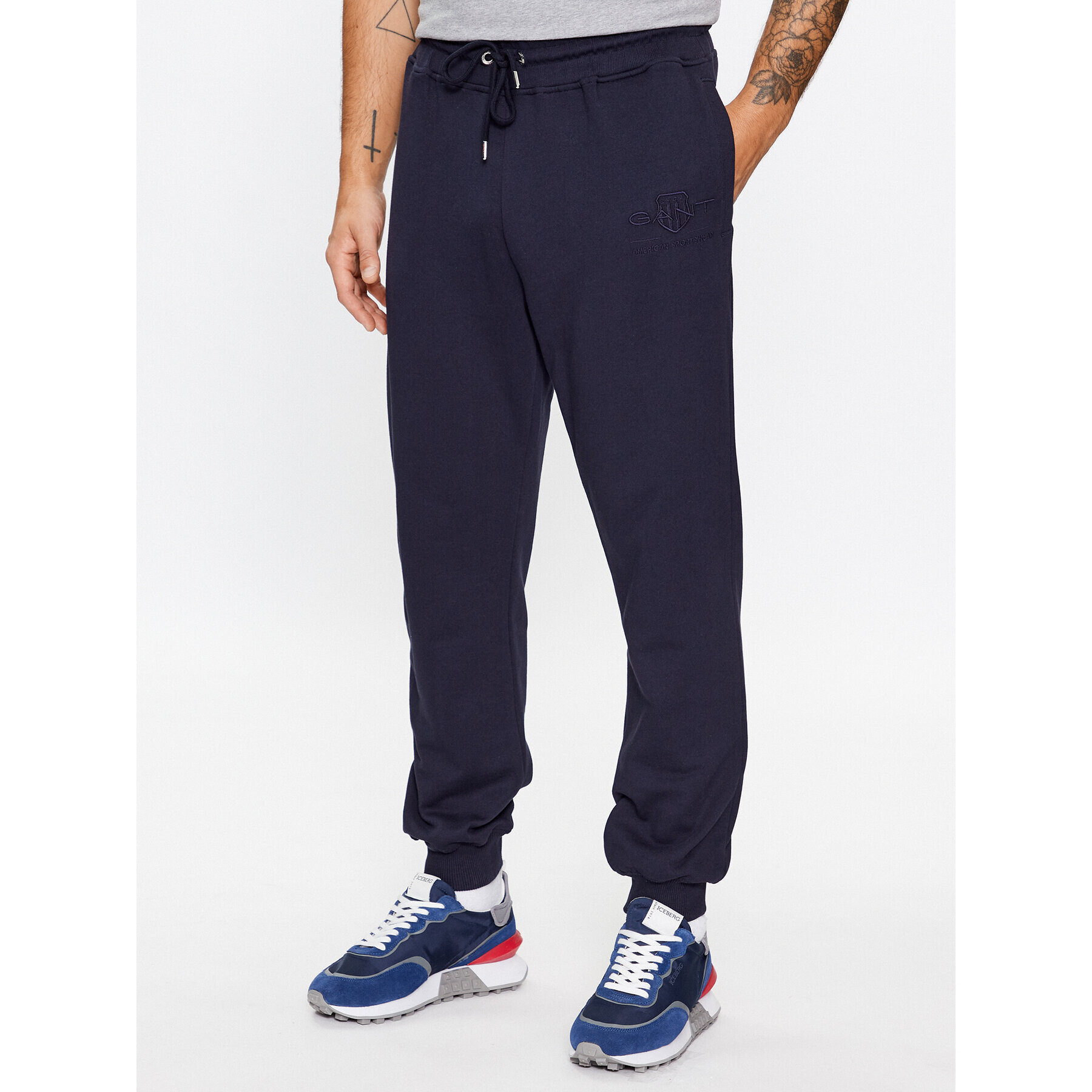 Gant Melegítő alsó Reg Tonal Shield Pants 2039023 Sötétkék Regular Fit - Pepit.hu