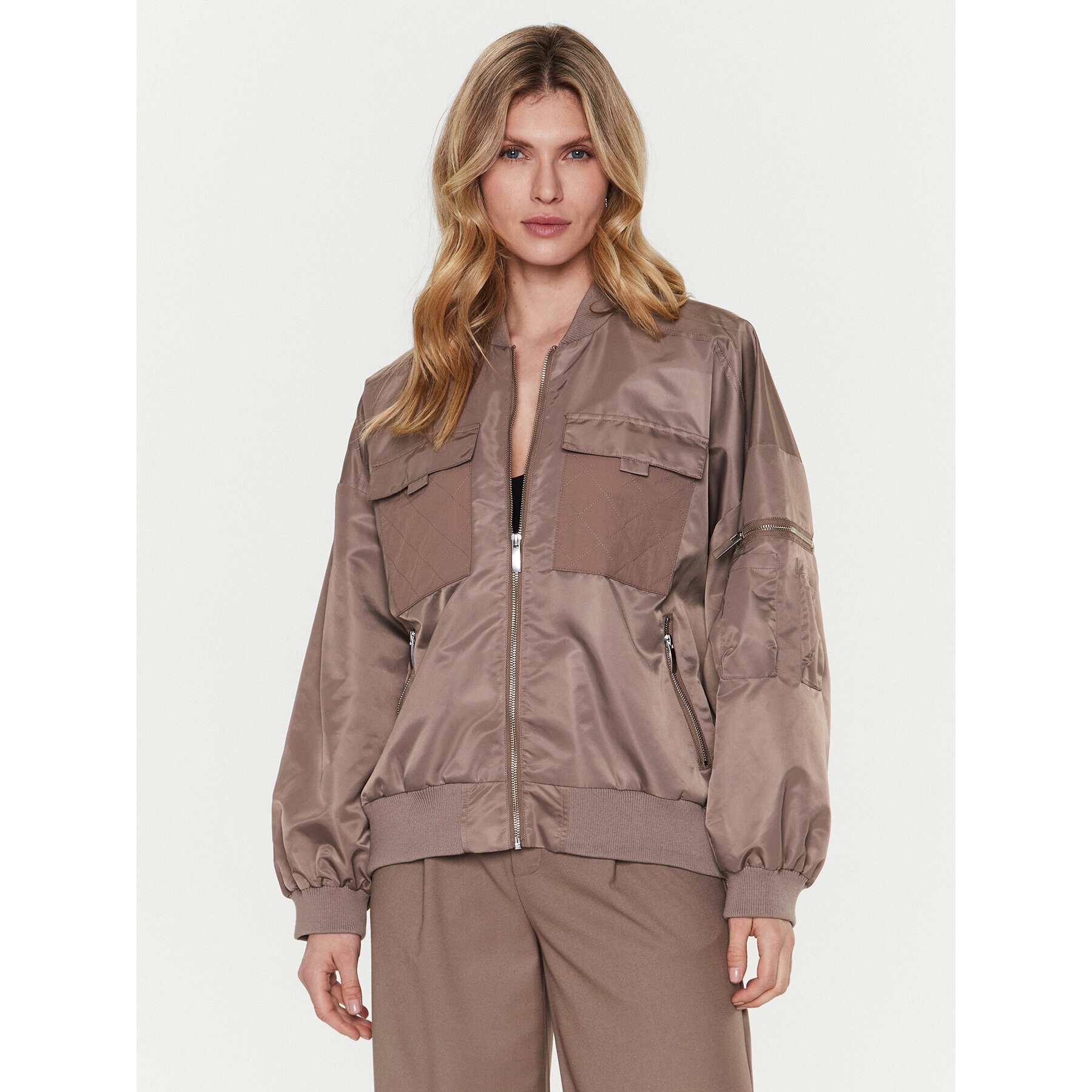 Gestuz Bomber dzseki Kopra 10906493 Barna Oversize - Pepit.hu