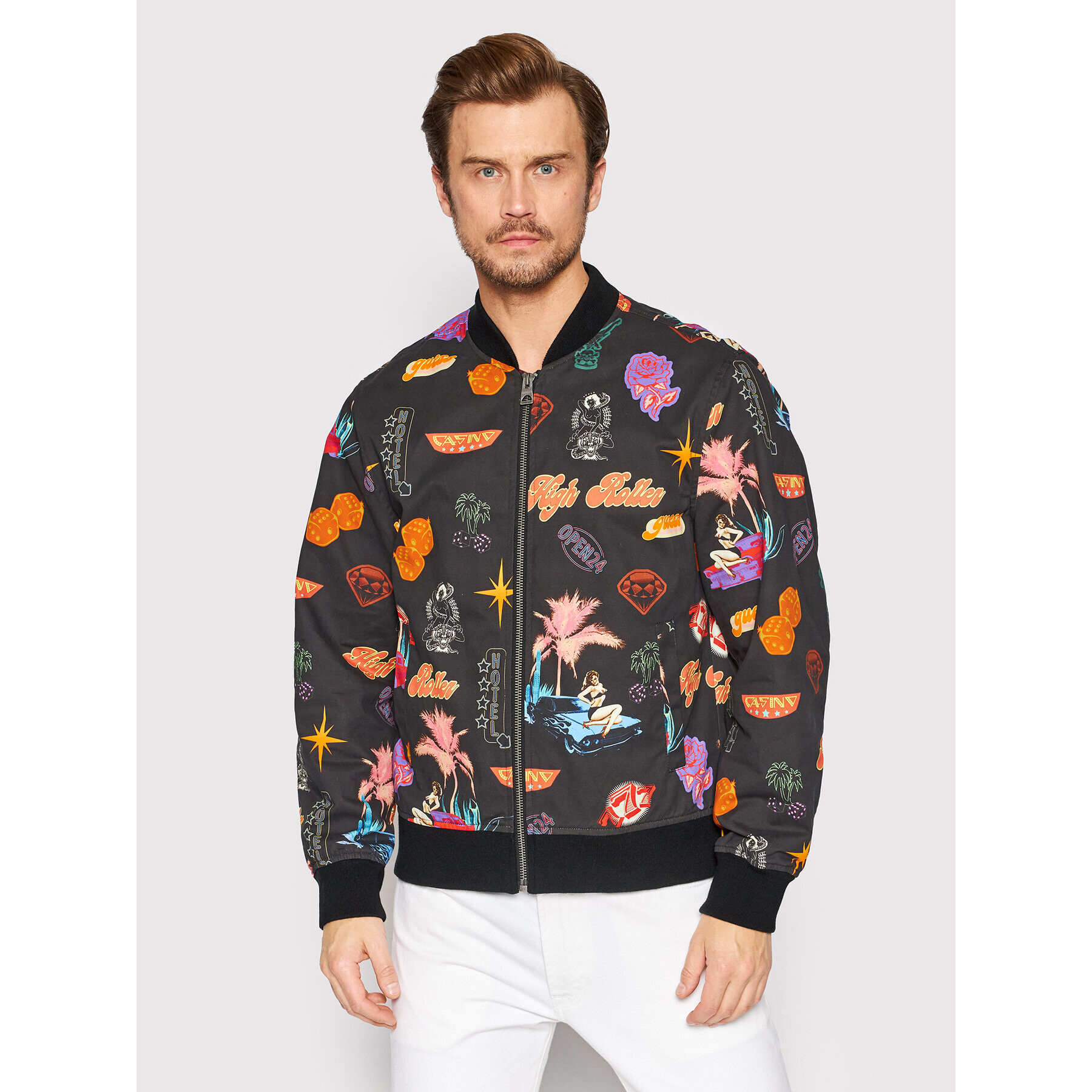 Guess Bomber dzseki M2YL02 WDYC0 Fekete Regular Fit - Pepit.hu