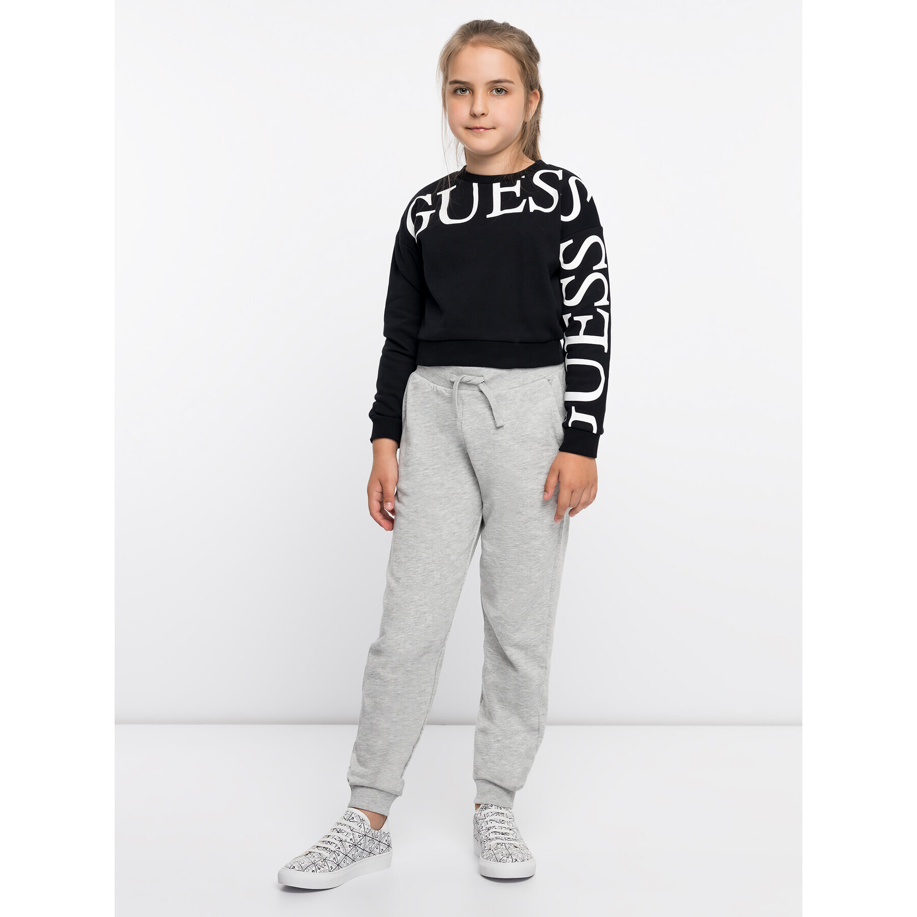 Guess Pulóver J93Q04 K8ZT0 Fekete Regular Fit - Pepit.hu