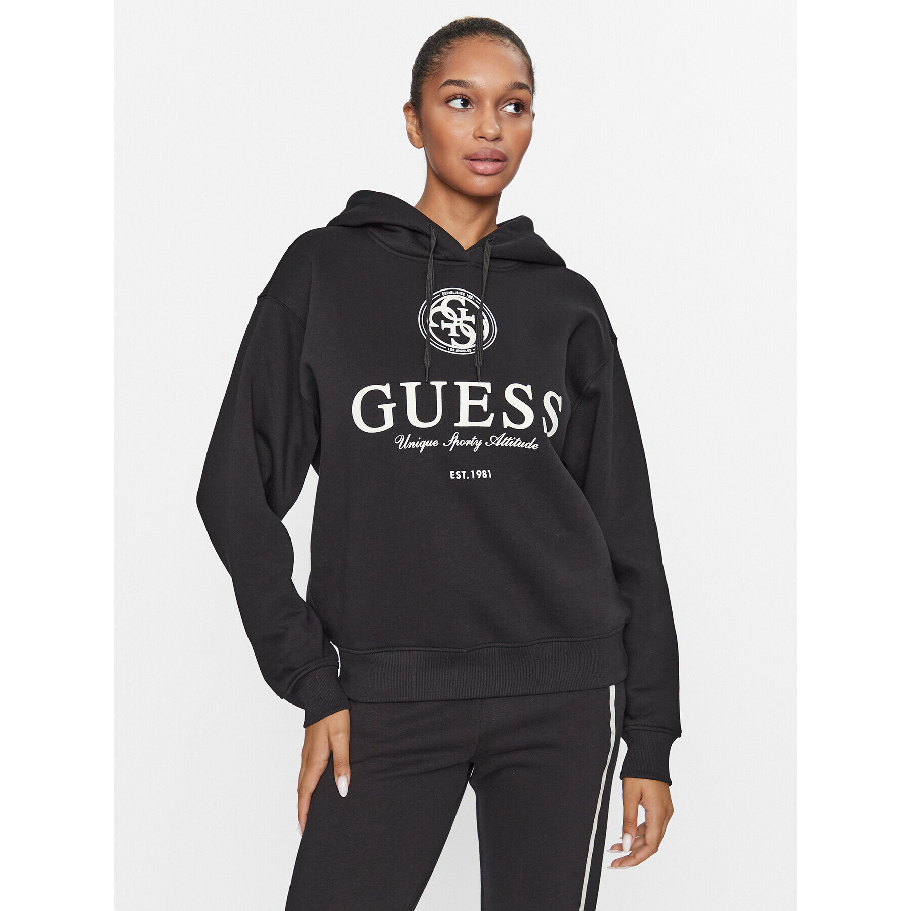 Guess Pulóver V3BQ03 K9Z21 Fekete Regular Fit - Pepit.hu