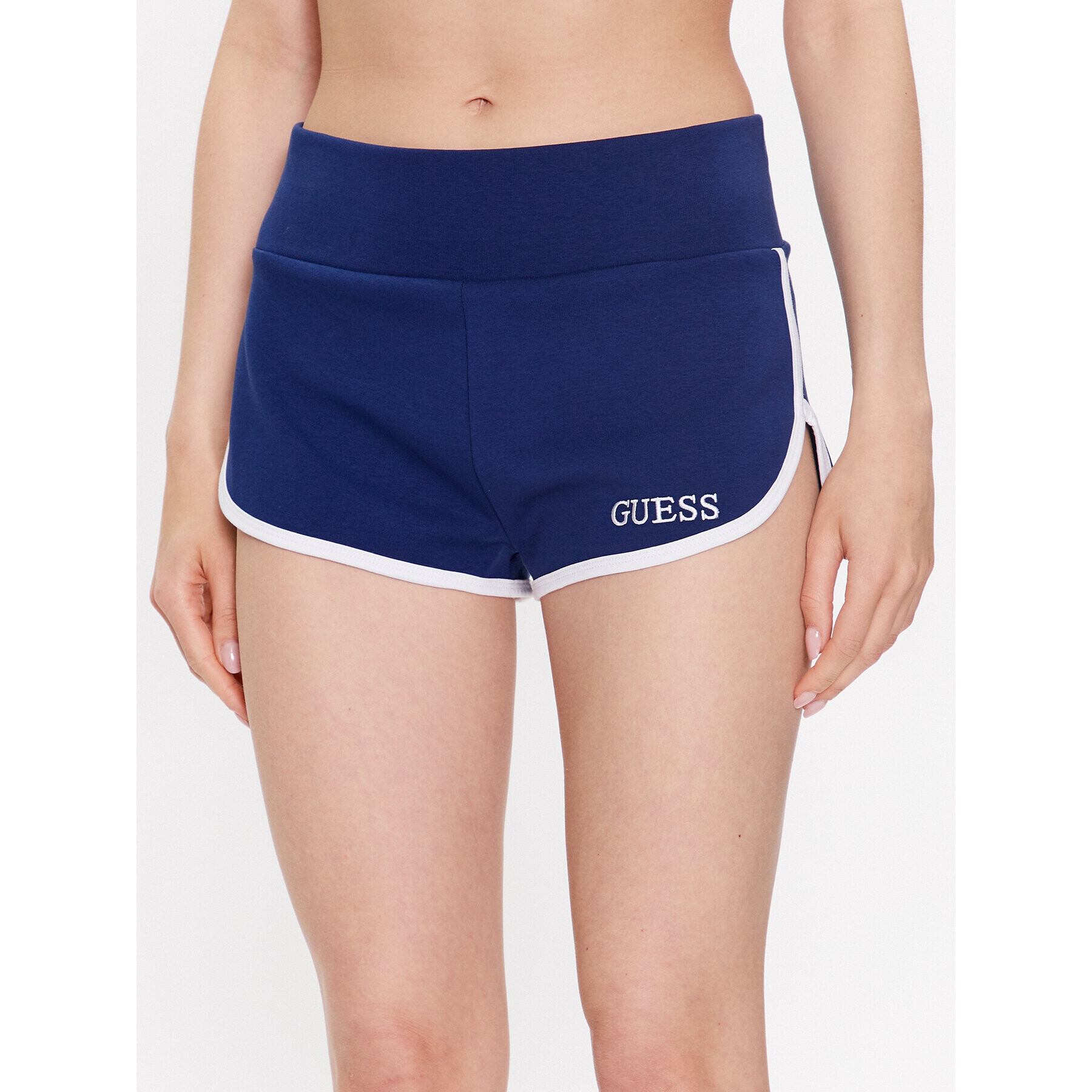 Guess Sport rövidnadrág E3GD05 KBP41 Kék Regular Fit - Pepit.hu