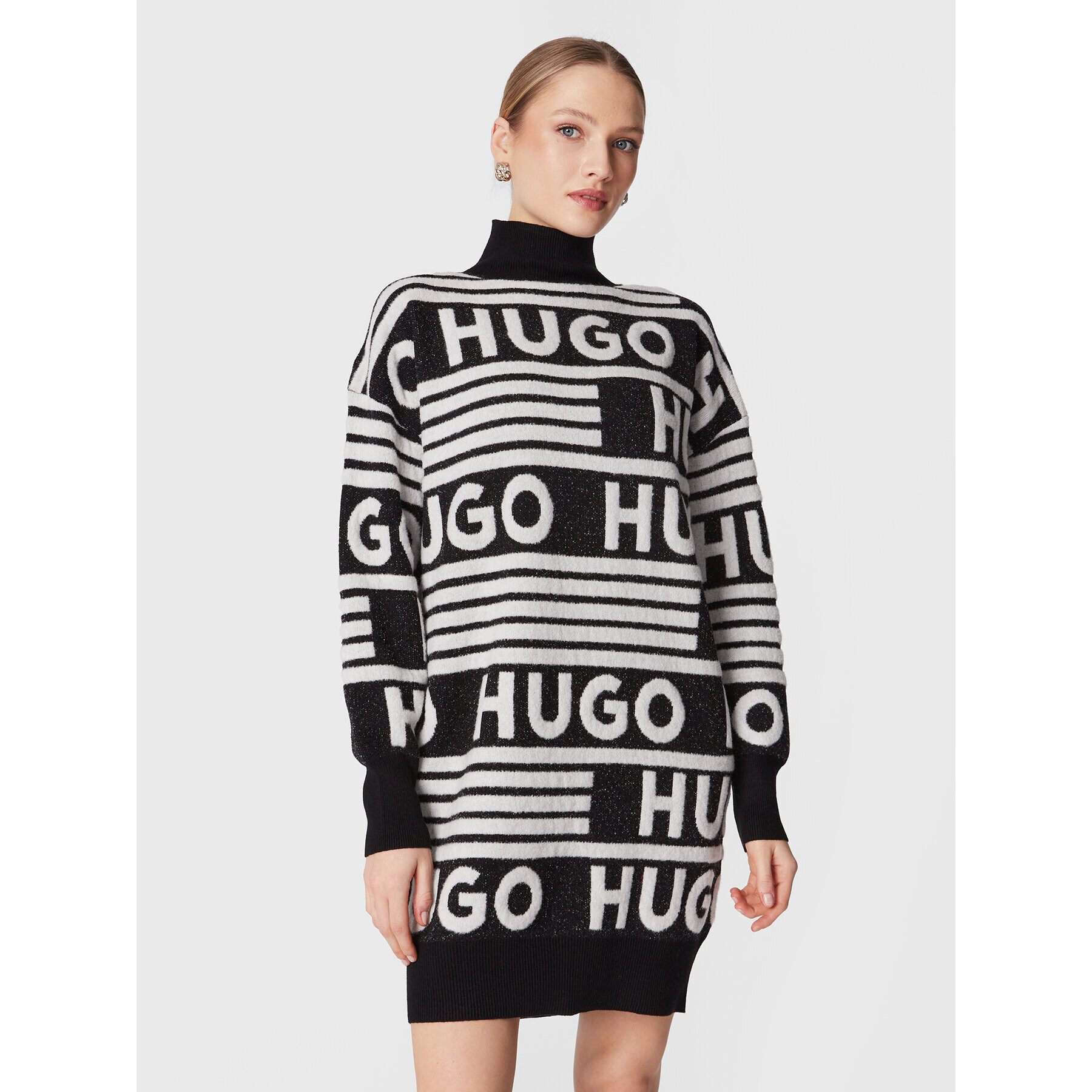 Hugo Kötött ruha Sisminy 50478976 Fekete Oversize - Pepit.hu