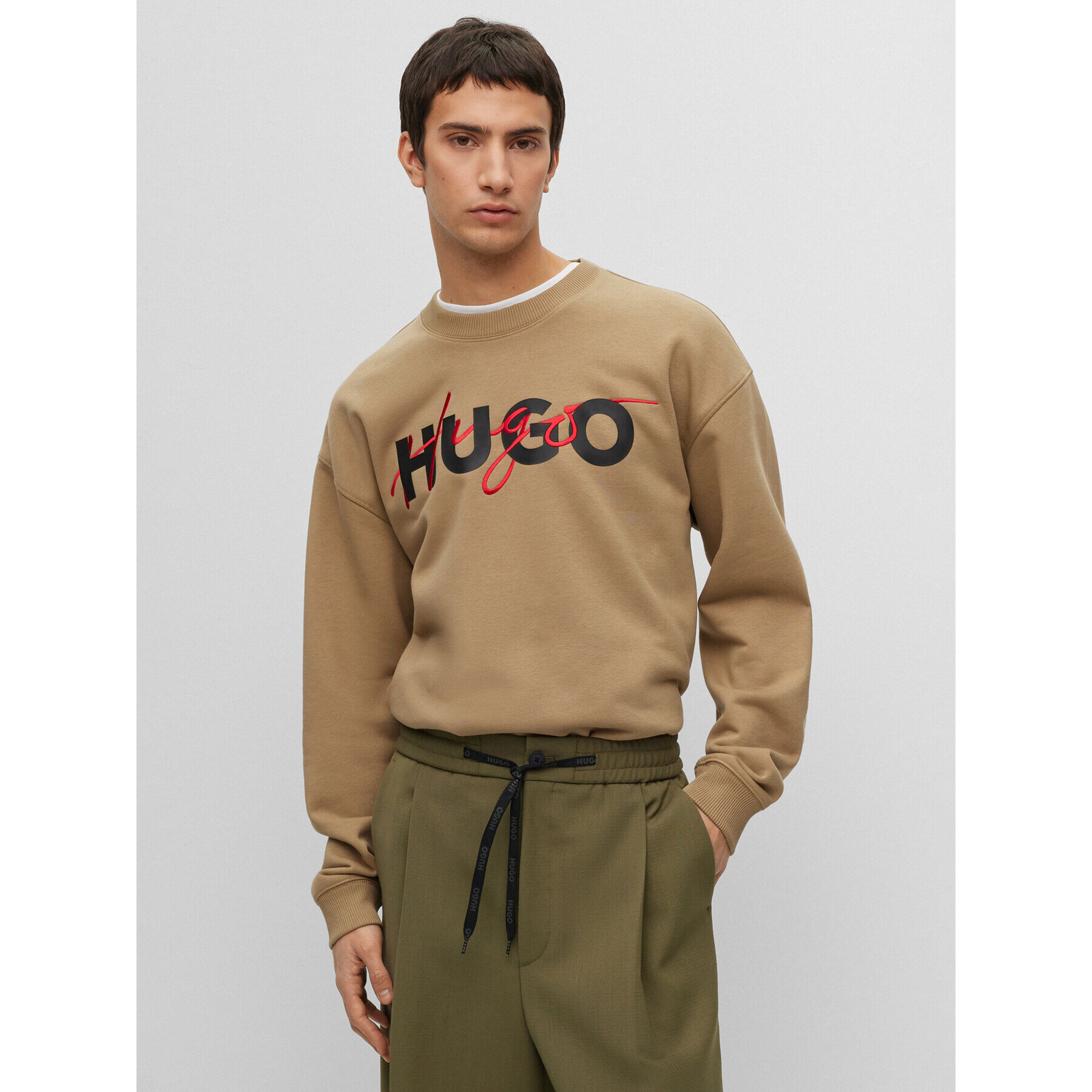 Hugo Pulóver Droyko 50494558 Barna Relaxed Fit - Pepit.hu