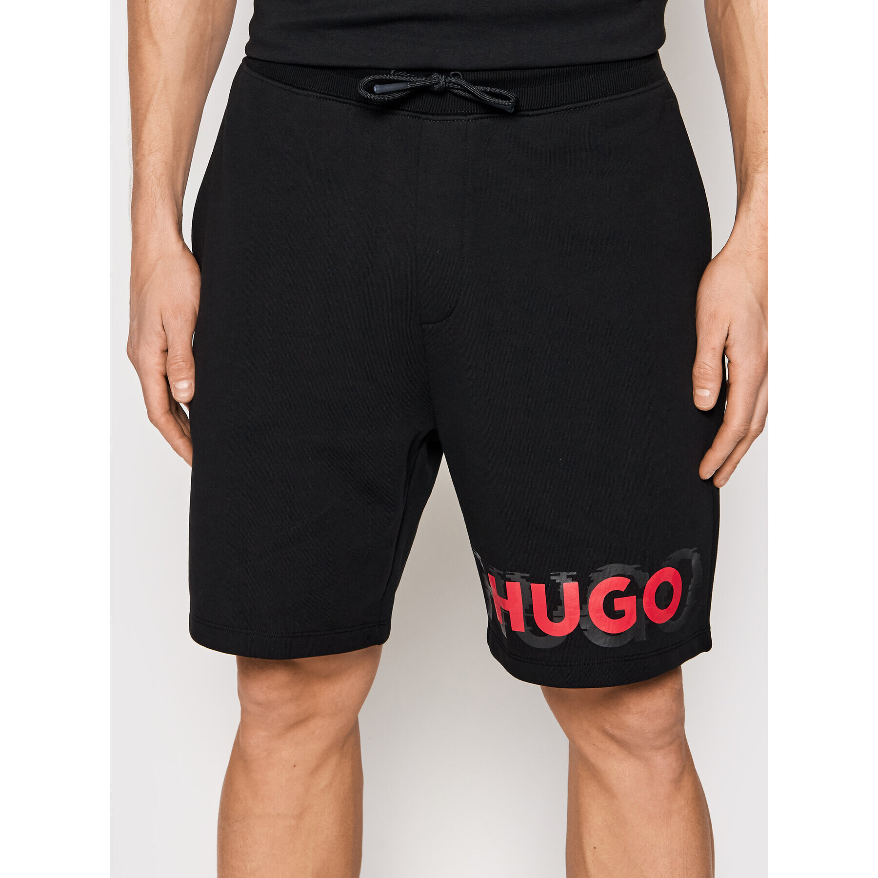 Hugo Sport rövidnadrág Dilton 50468260 Fekete Regular Fit - Pepit.hu