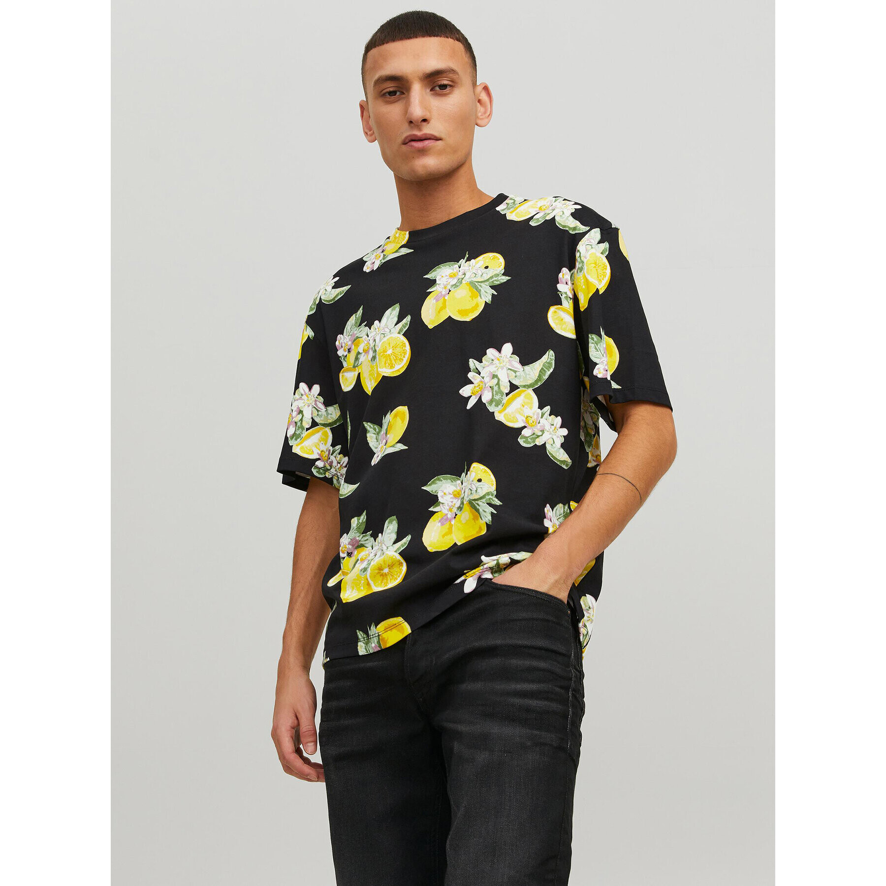 Jack&Jones Póló Flores 12227780 Fekete Relaxed Fit - Pepit.hu