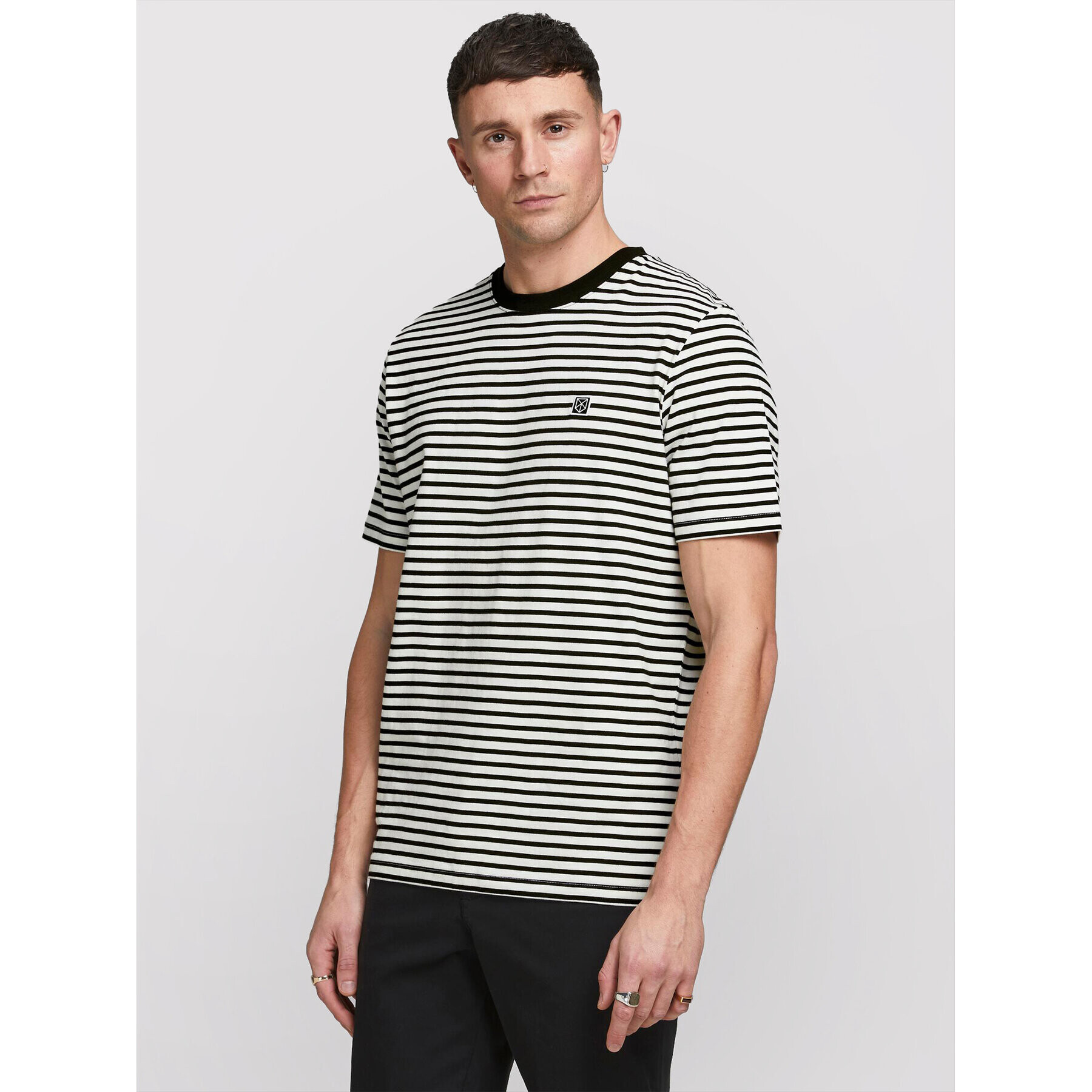 Jack&Jones PREMIUM Póló Blastudio 12188043 Fekete Regular Fit - Pepit.hu