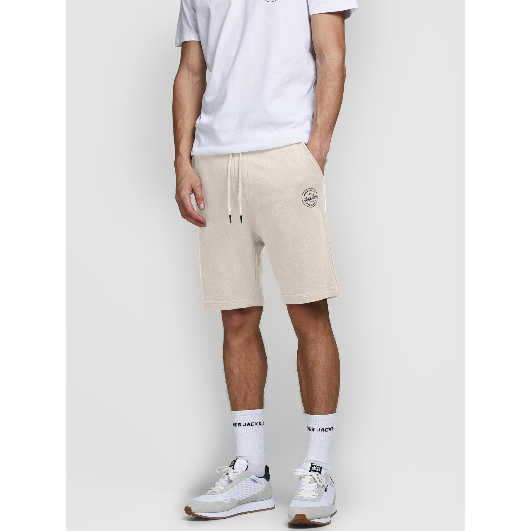 Jack&Jones Sport rövidnadrág Shark 12182595 Bézs Regular Fit - Pepit.hu