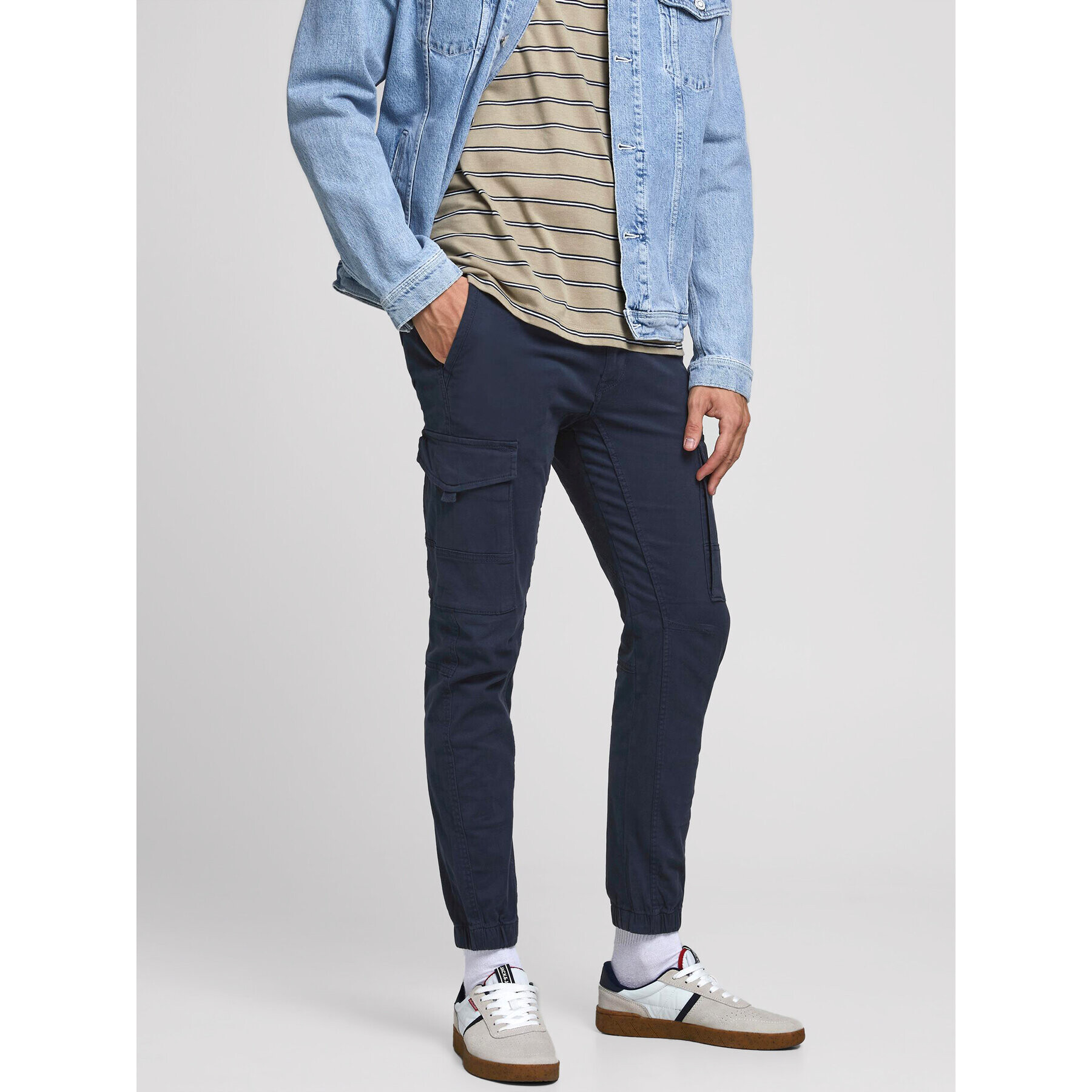 Jack&Jones Szövet nadrág Paul 12169582 Sötétkék Tapered Fit - Pepit.hu