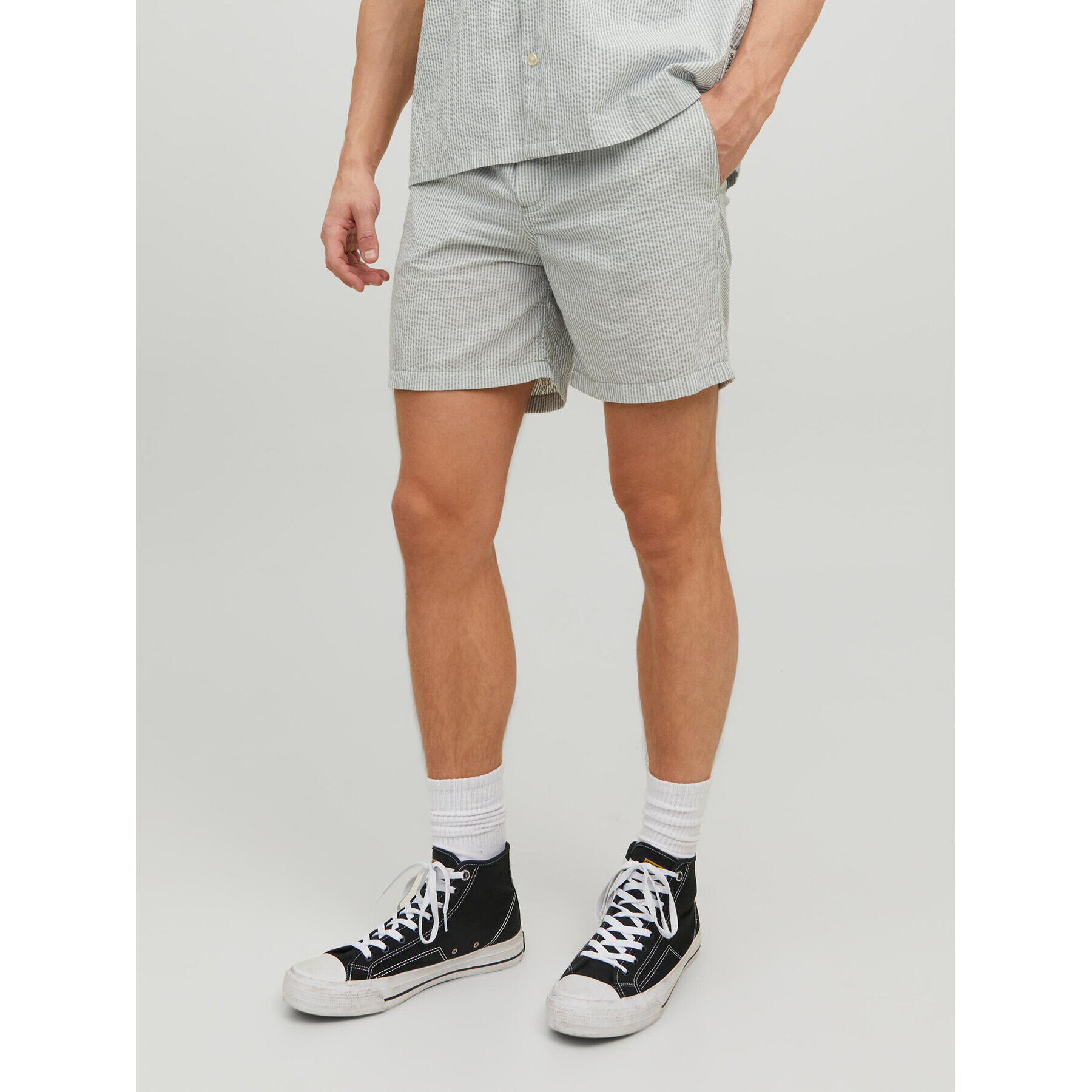 Jack&Jones Szövet rövidnadrág Jeff 12234697 Szürke Loose Fit - Pepit.hu