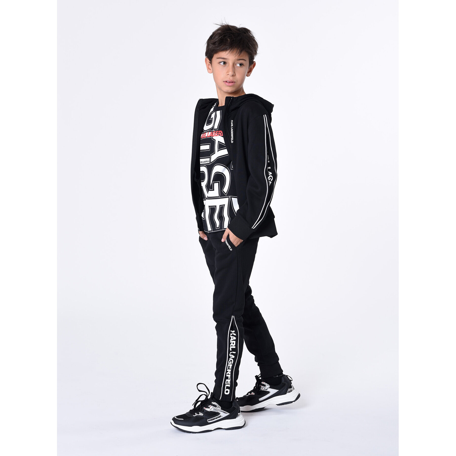 Karl Lagerfeld Kids Pulóver Z25435 D Fekete Regular Fit - Pepit.hu