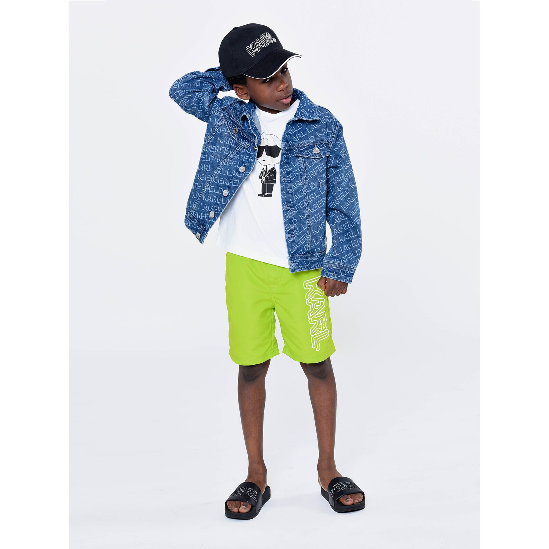 Karl Lagerfeld Kids Úszónadrág Z90049 M Zöld Regular Fit - Pepit.hu