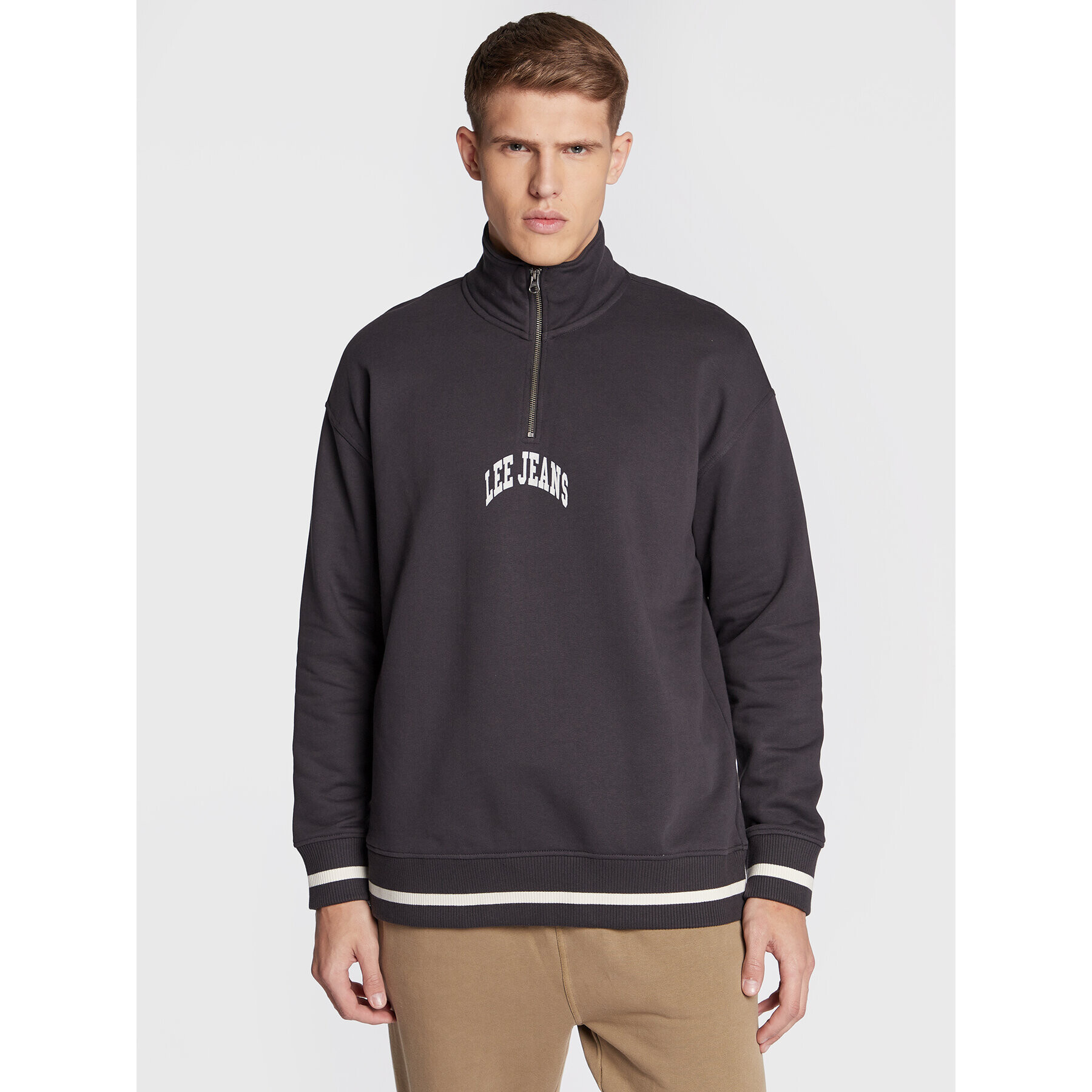 Lee Pulóver Half Zip Seasonal L84FRYON 112322631 Fekete Relaxed Fit - Pepit.hu