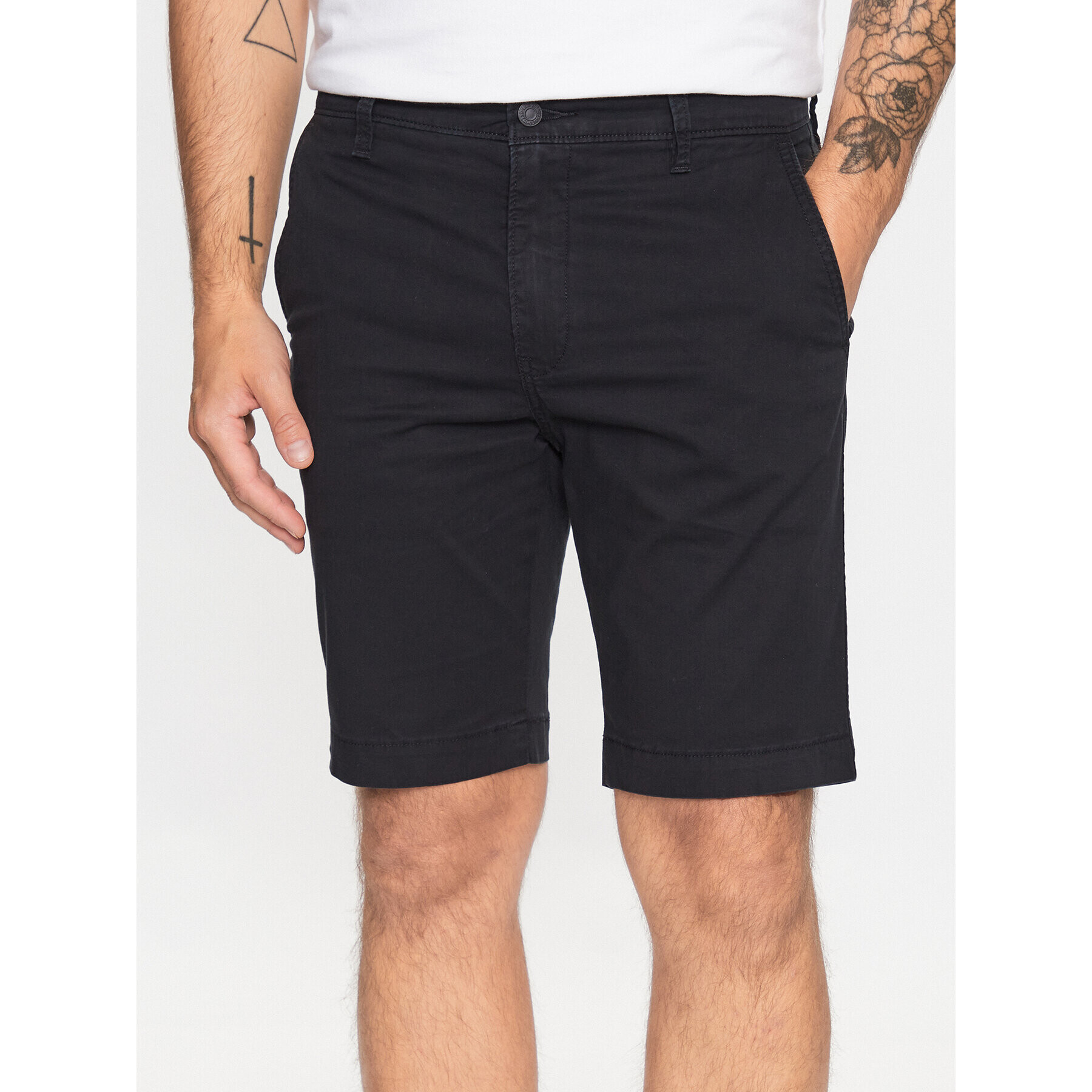 Levi's® Szövet rövidnadrág Xx Chino 172020003 Fekete Regular Fit - Pepit.hu