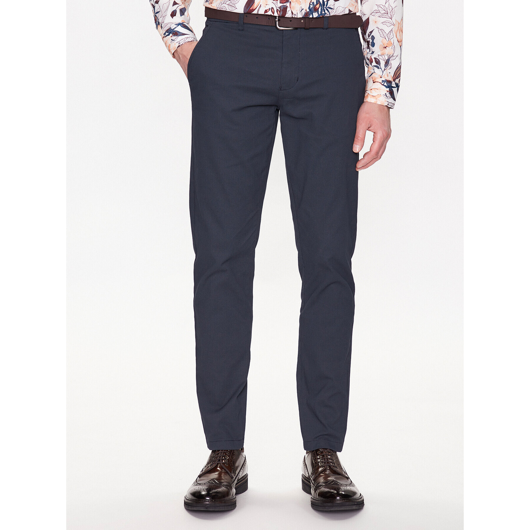 Lindbergh Chinos 30-005048A Sötétkék Slim Fit - Pepit.hu