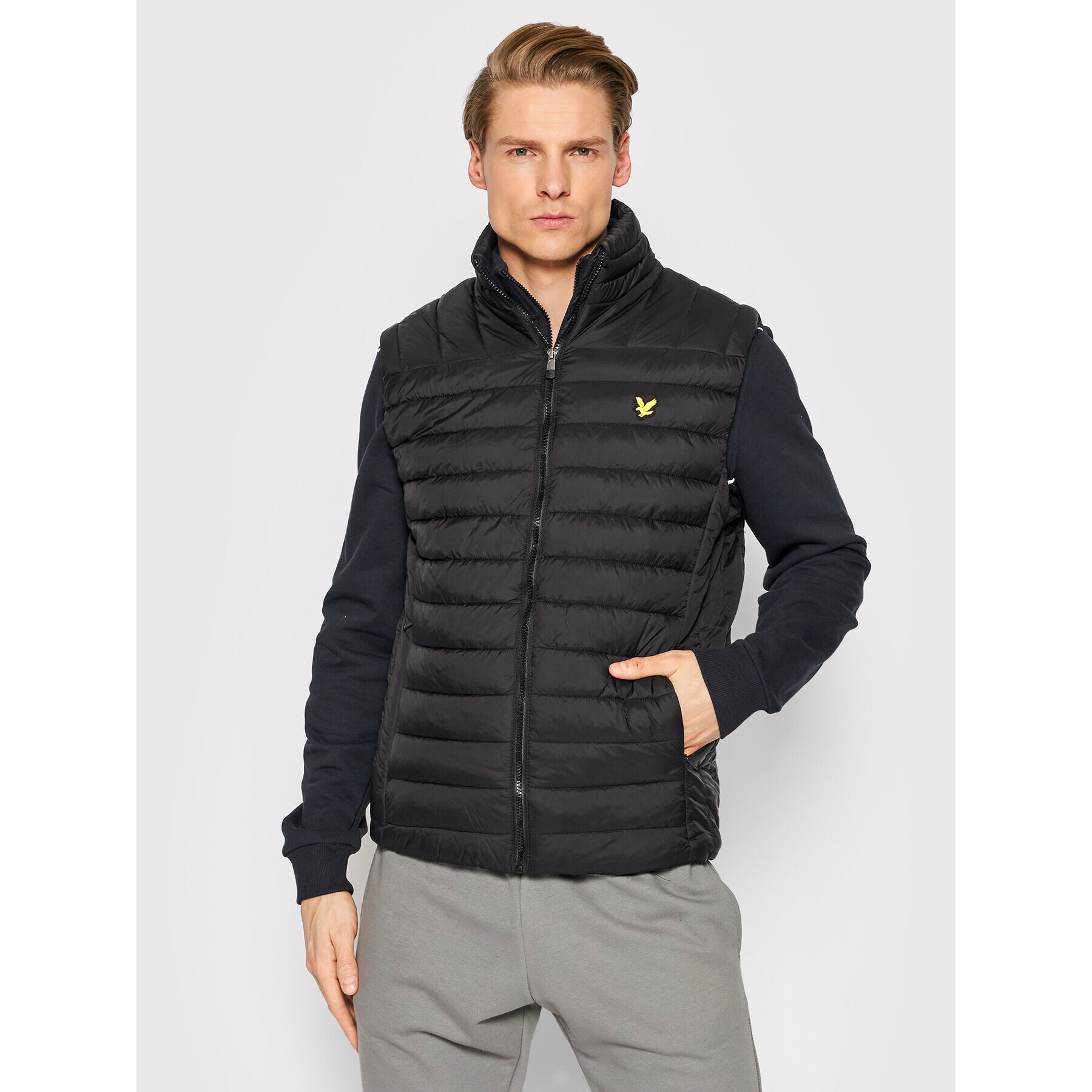 Lyle & Scott Mellény Gilet JK1373SP Fekete Regular Fit - Pepit.hu