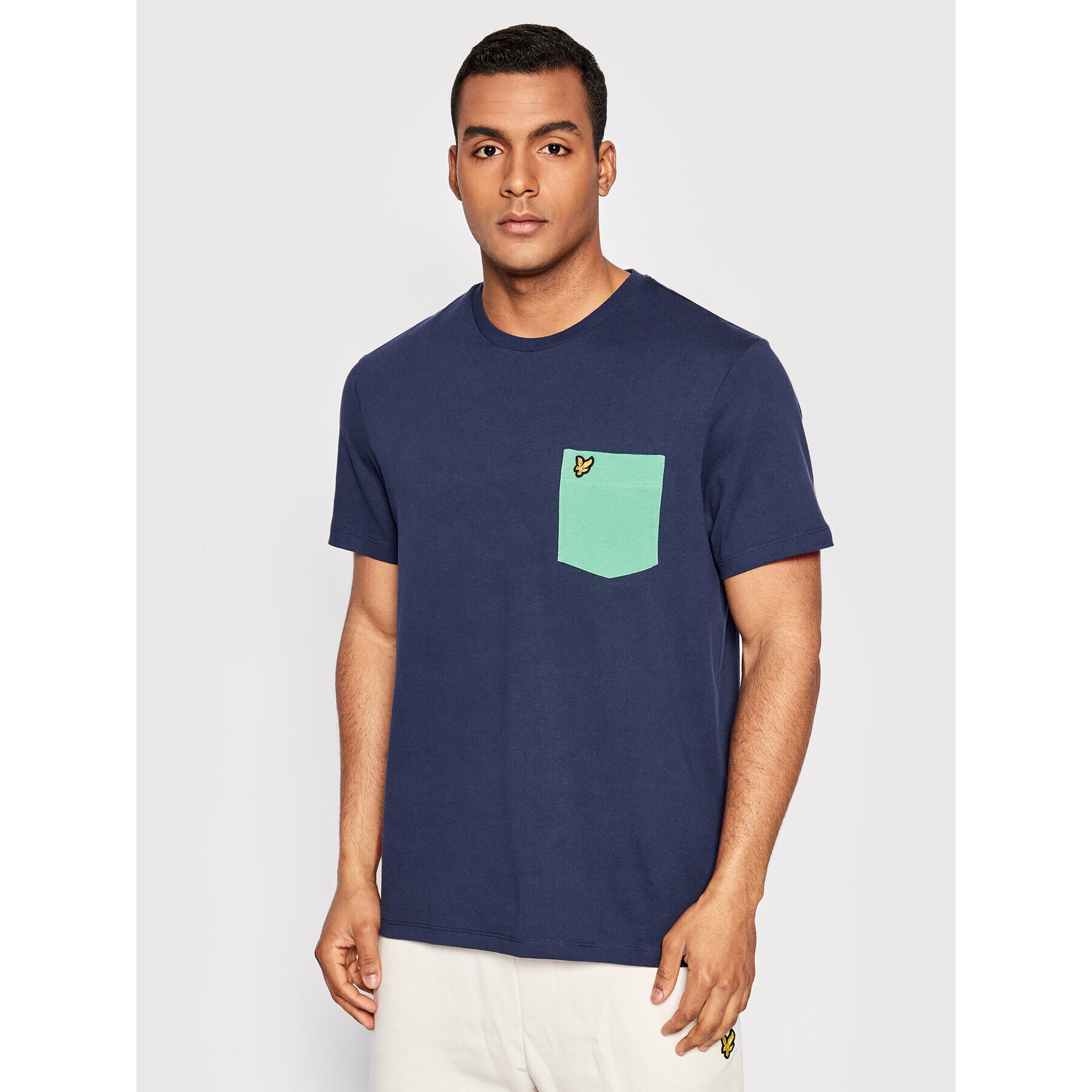 Lyle & Scott Póló Contrast Pocket TS831VOG Sötétkék Regular Fit - Pepit.hu