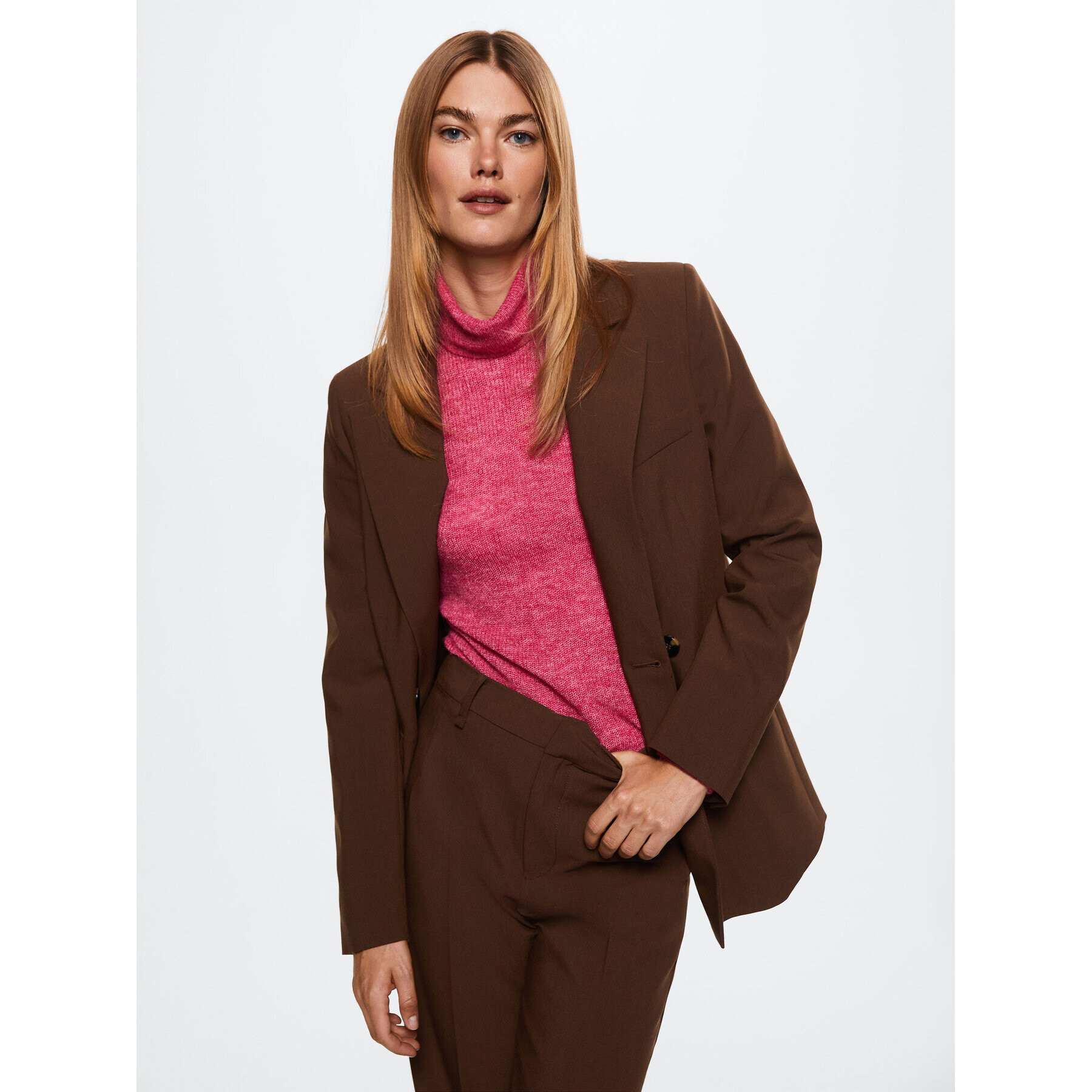 Mango Blézer Greta 37074377 Barna Regular Fit - Pepit.hu