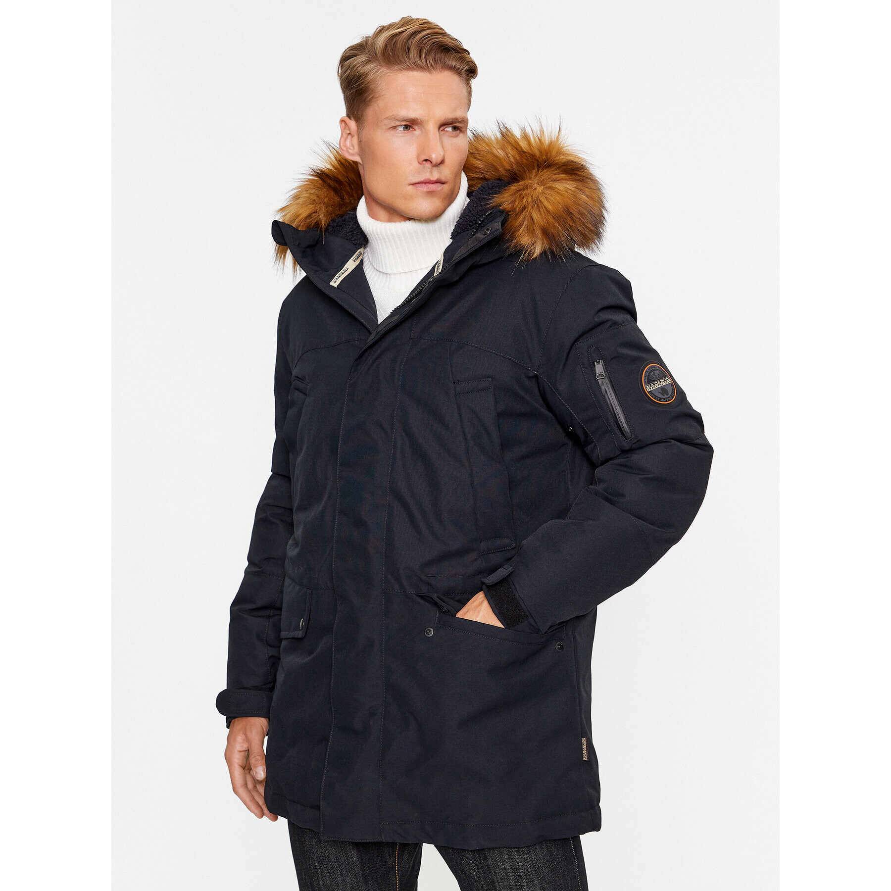 Napapijri Parka A-Dna Explorer NP0A4HEP Fekete Regular Fit - Pepit.hu