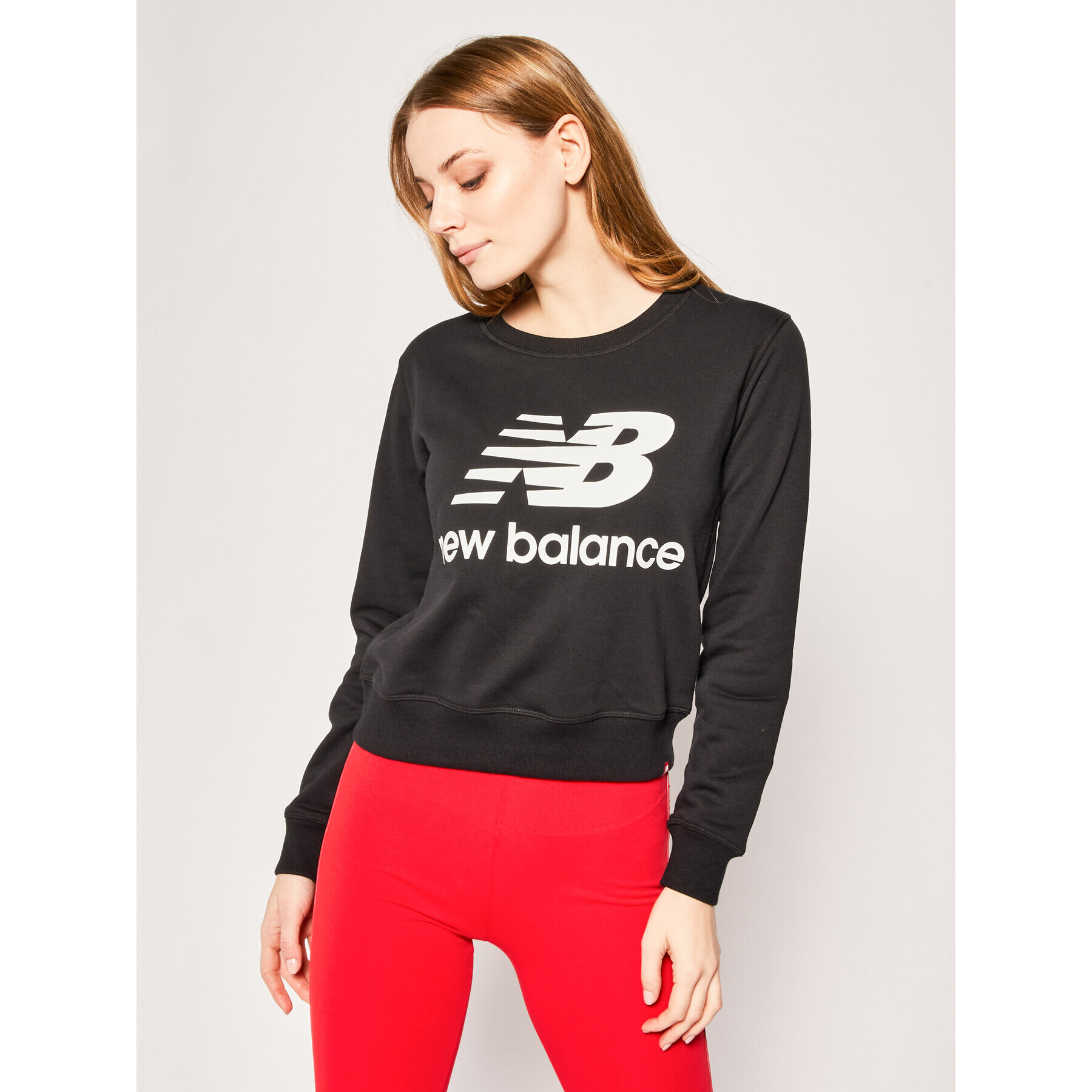 New Balance Pulóver Essentials Crew WT91585 Fekete Relaxed Fit - Pepit.hu