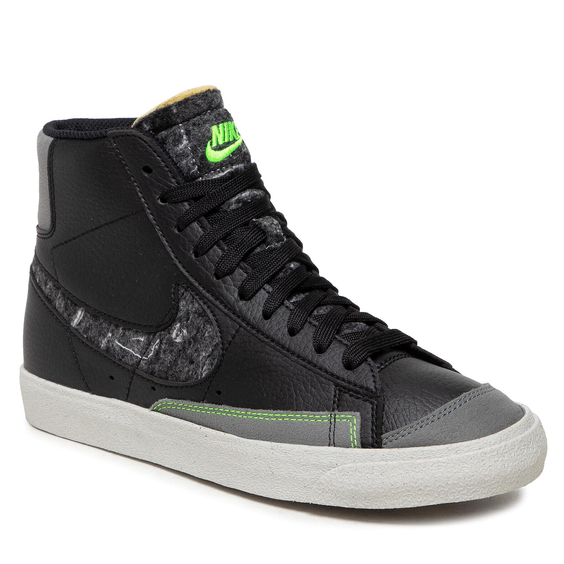 Nike Cipő Blazzer Mid '77 CW6726 001 Fekete - Pepit.hu