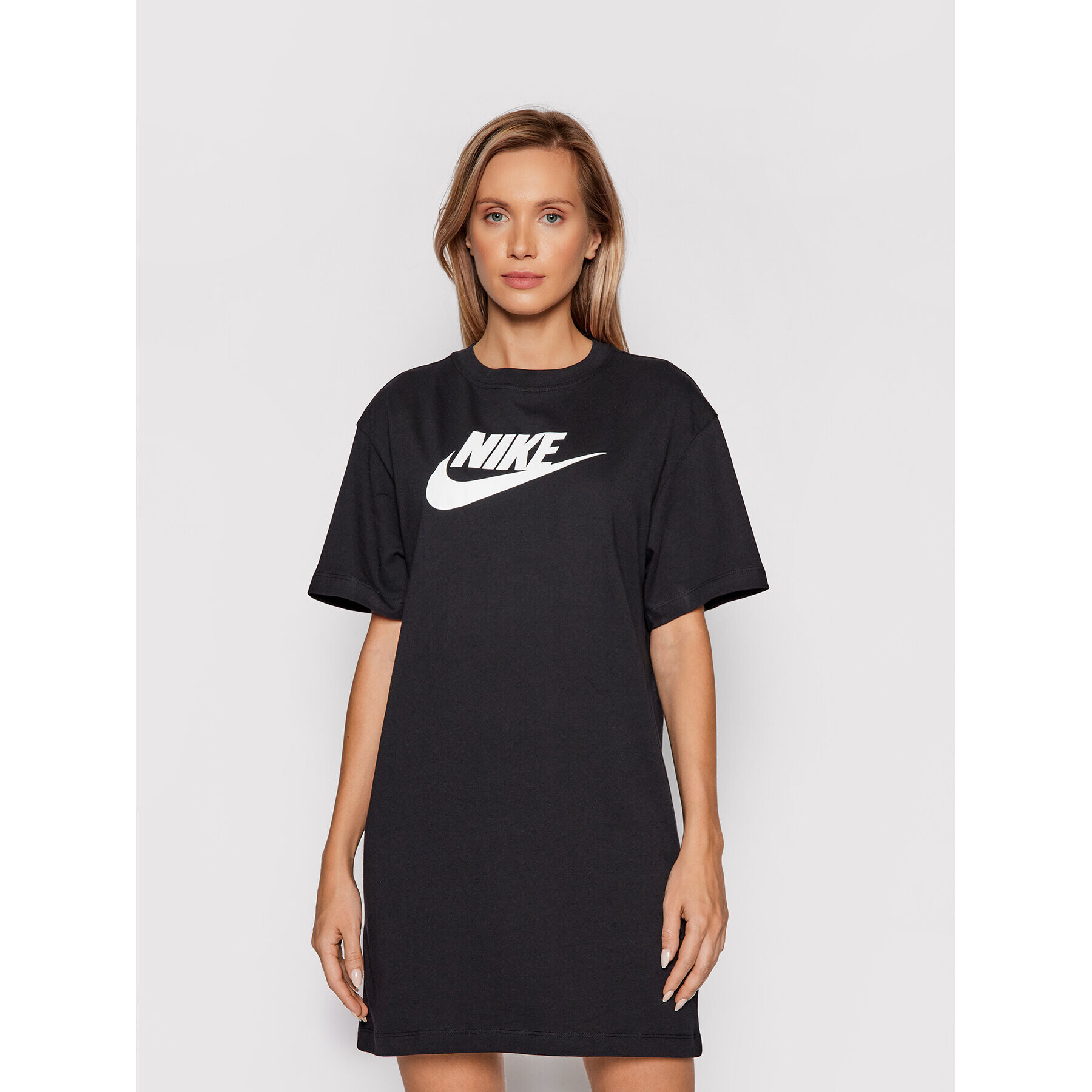 Nike Hétköznapi ruha Sportswear Essential DM3278 Fekete Loose Fit - Pepit.hu