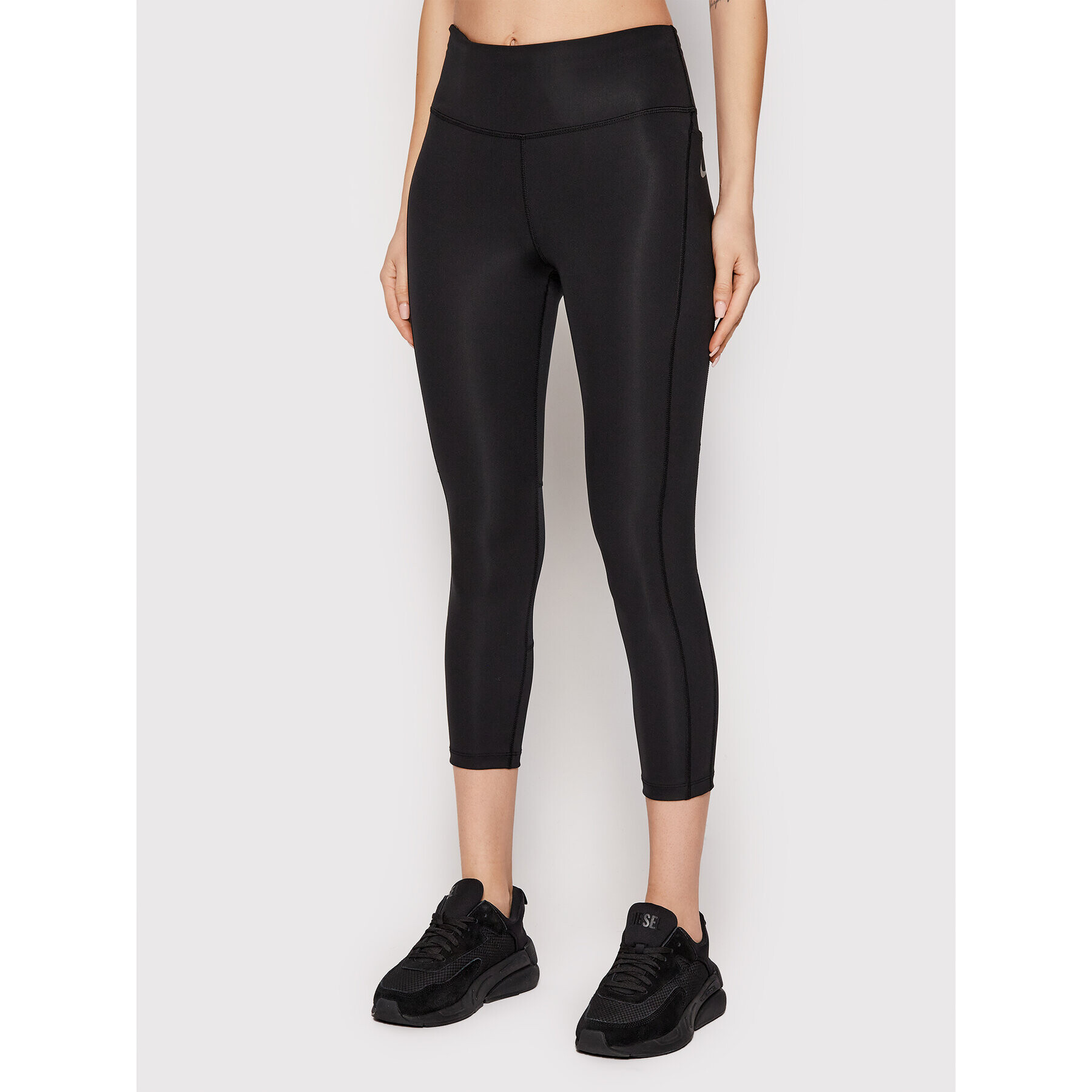 Nike Leggings Fast CZ9238 Fekete Tight Fit - Pepit.hu