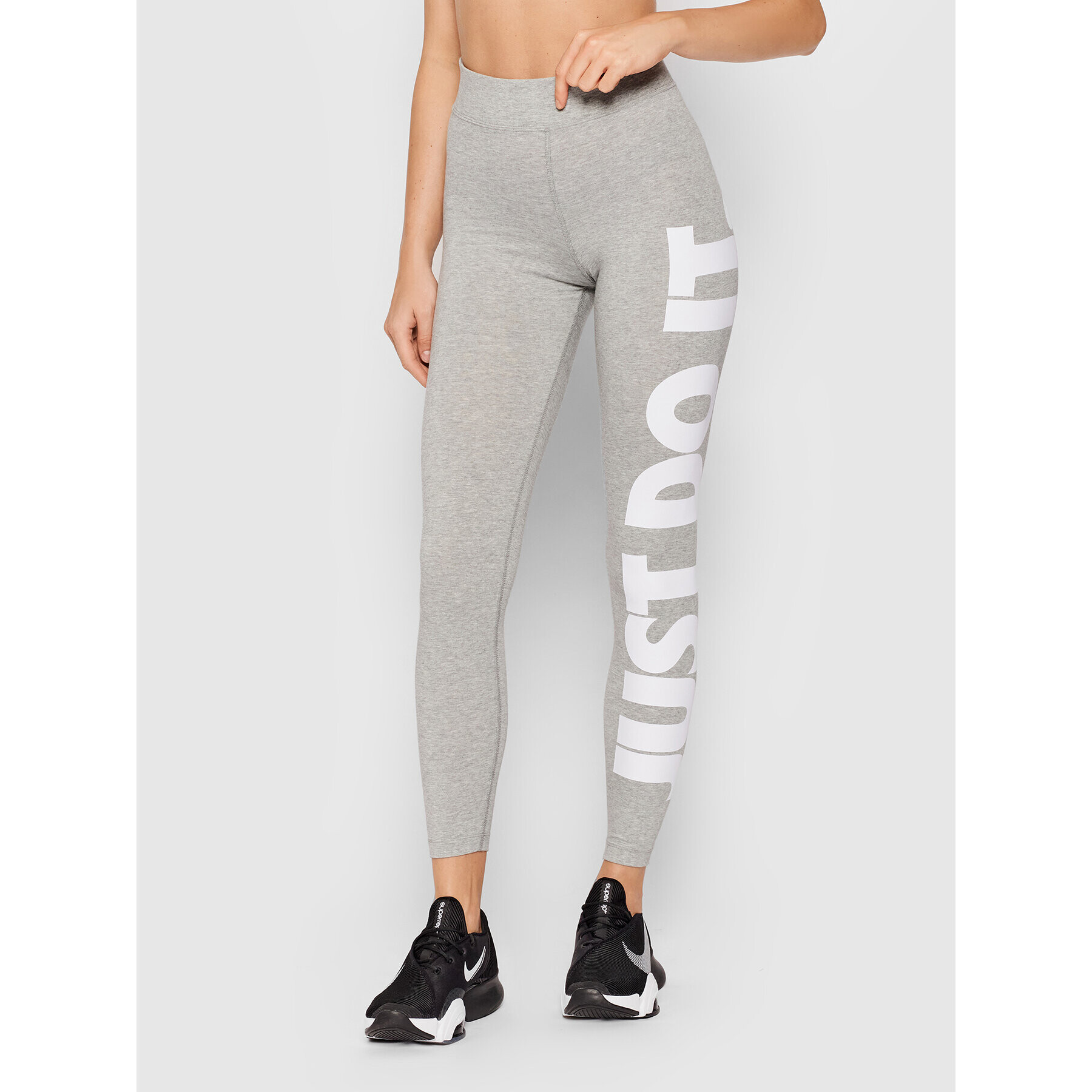 Nike Leggings Sportswear Essential CZ8534 Szürke Slim Fit - Pepit.hu