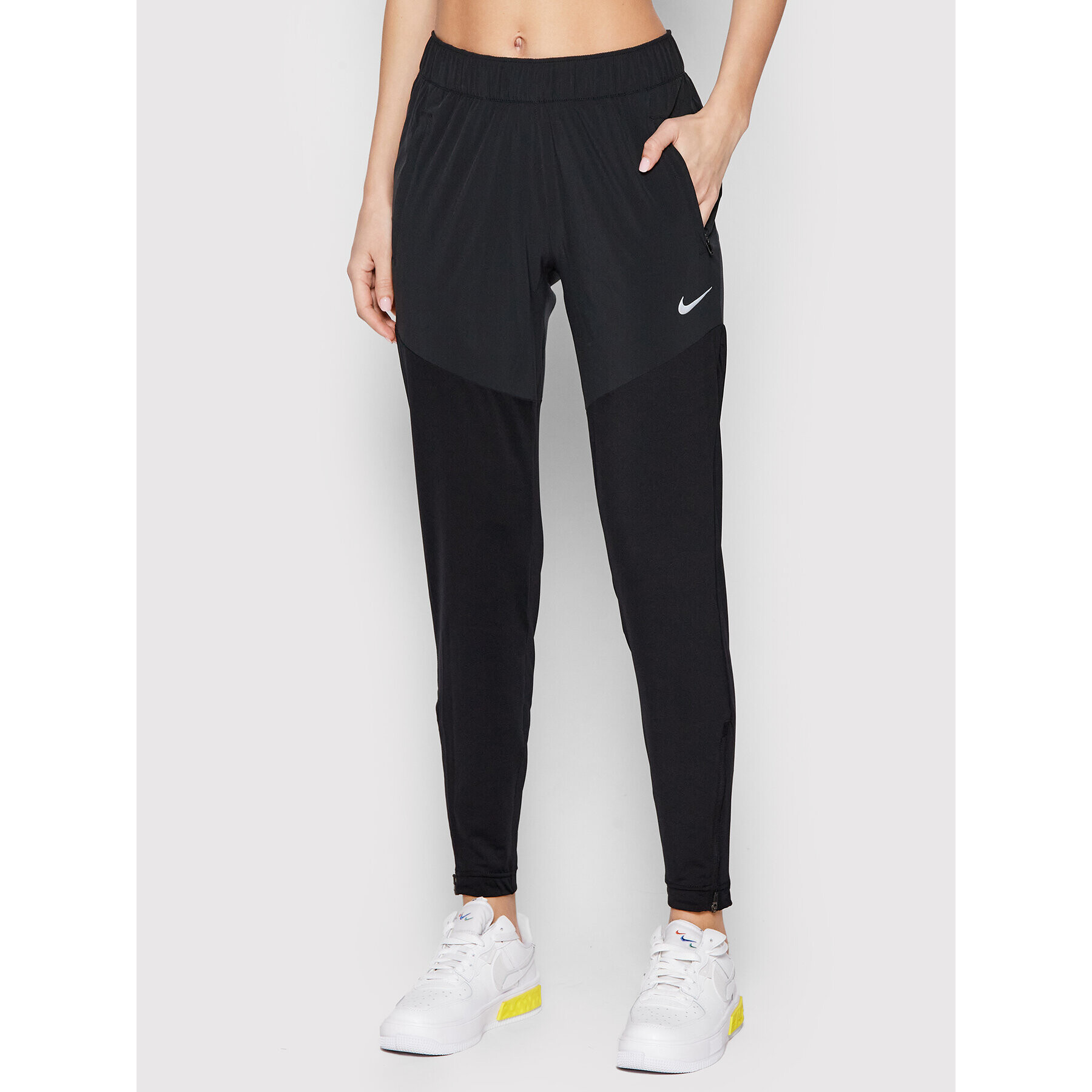 Nike Melegítő alsó Essential DH6975 Fekete Slim Fit - Pepit.hu