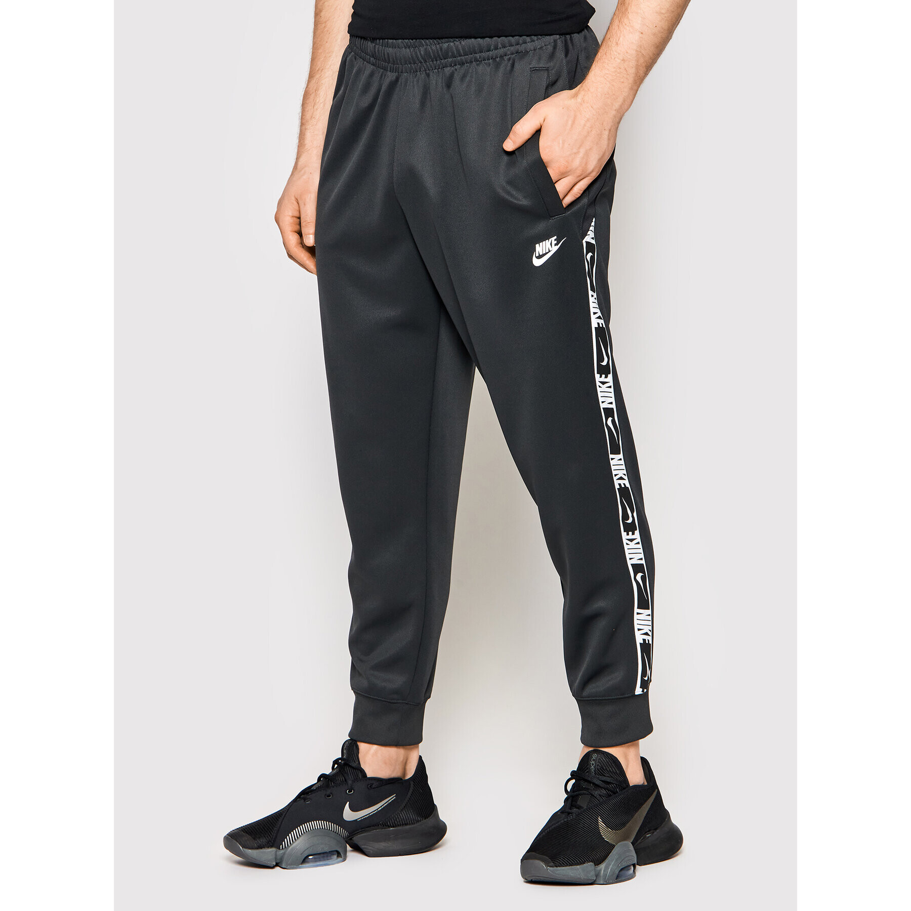 Nike Melegítő alsó Sportswear DM4673 Szürke Standard Fit - Pepit.hu