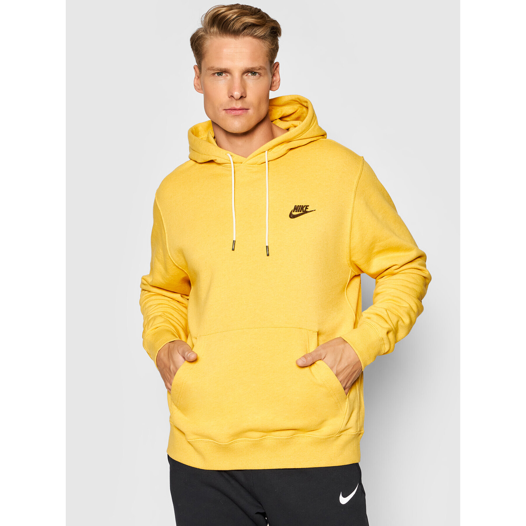 Nike Pulóver Sportswear DA0680 Sárga Standard Fit - Pepit.hu