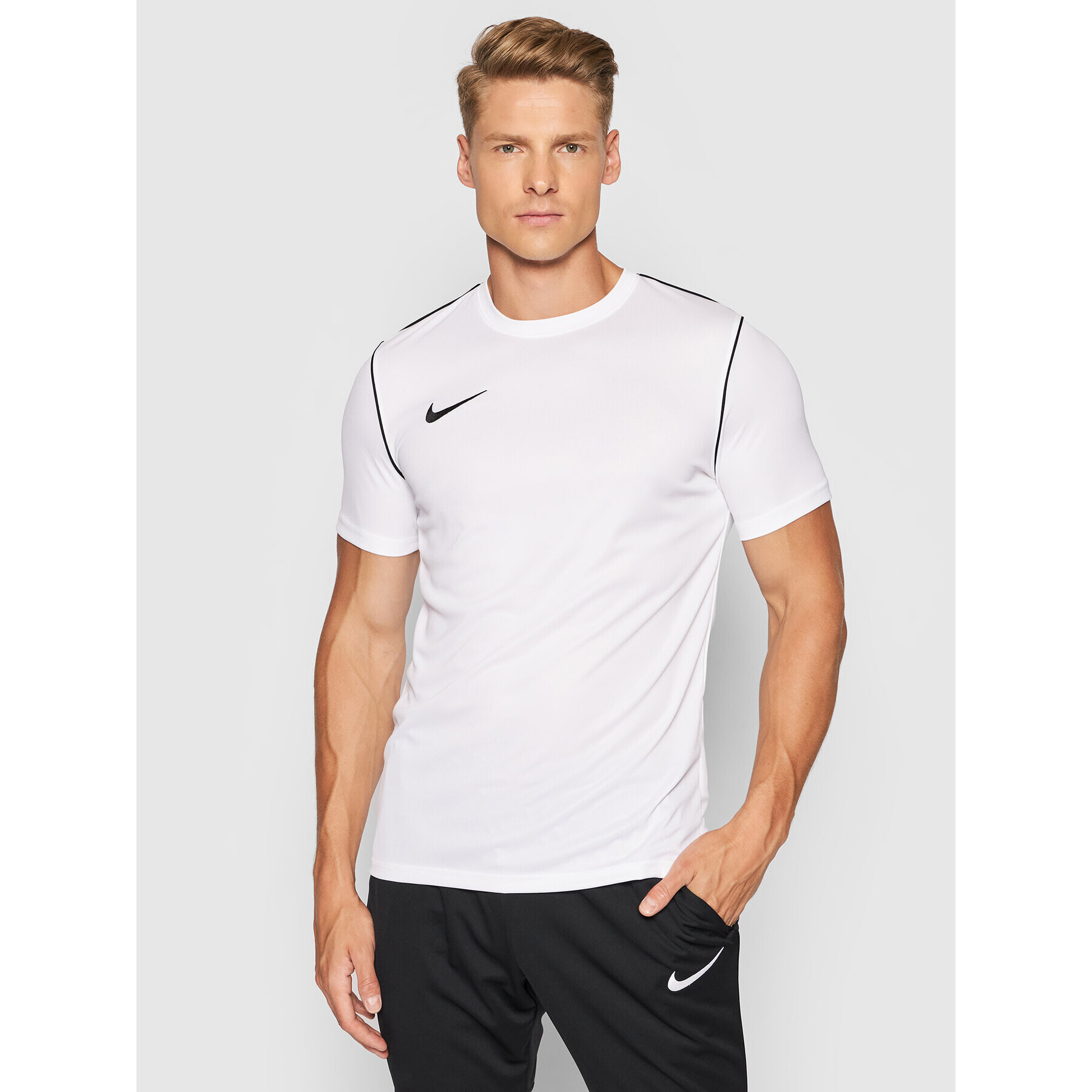 Nike Technikai póló Dri-Fit BV6883 Fehér Regular Fit - Pepit.hu