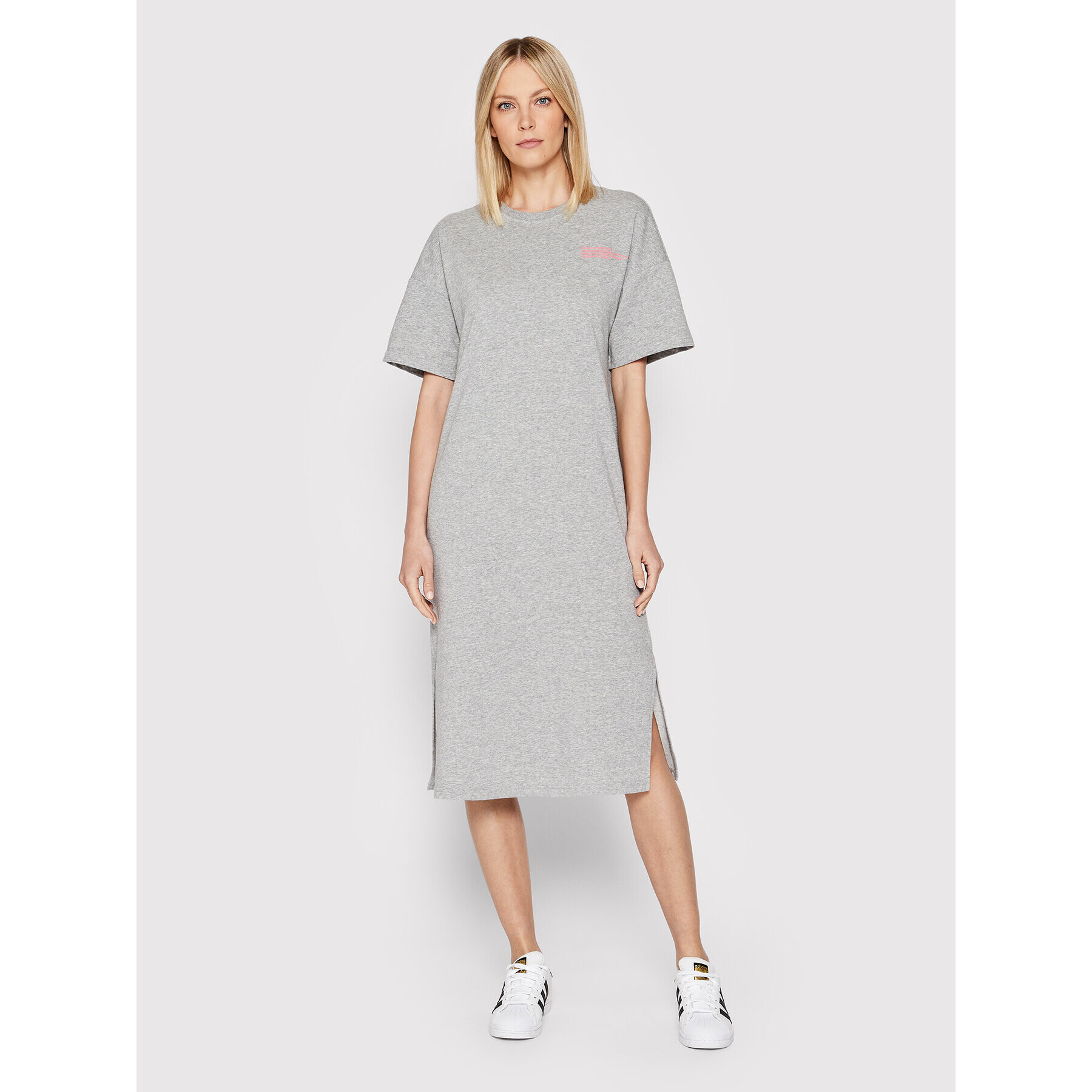 ONLY Hétköznapi ruha Kim 15257720 Szürke Oversize - Pepit.hu