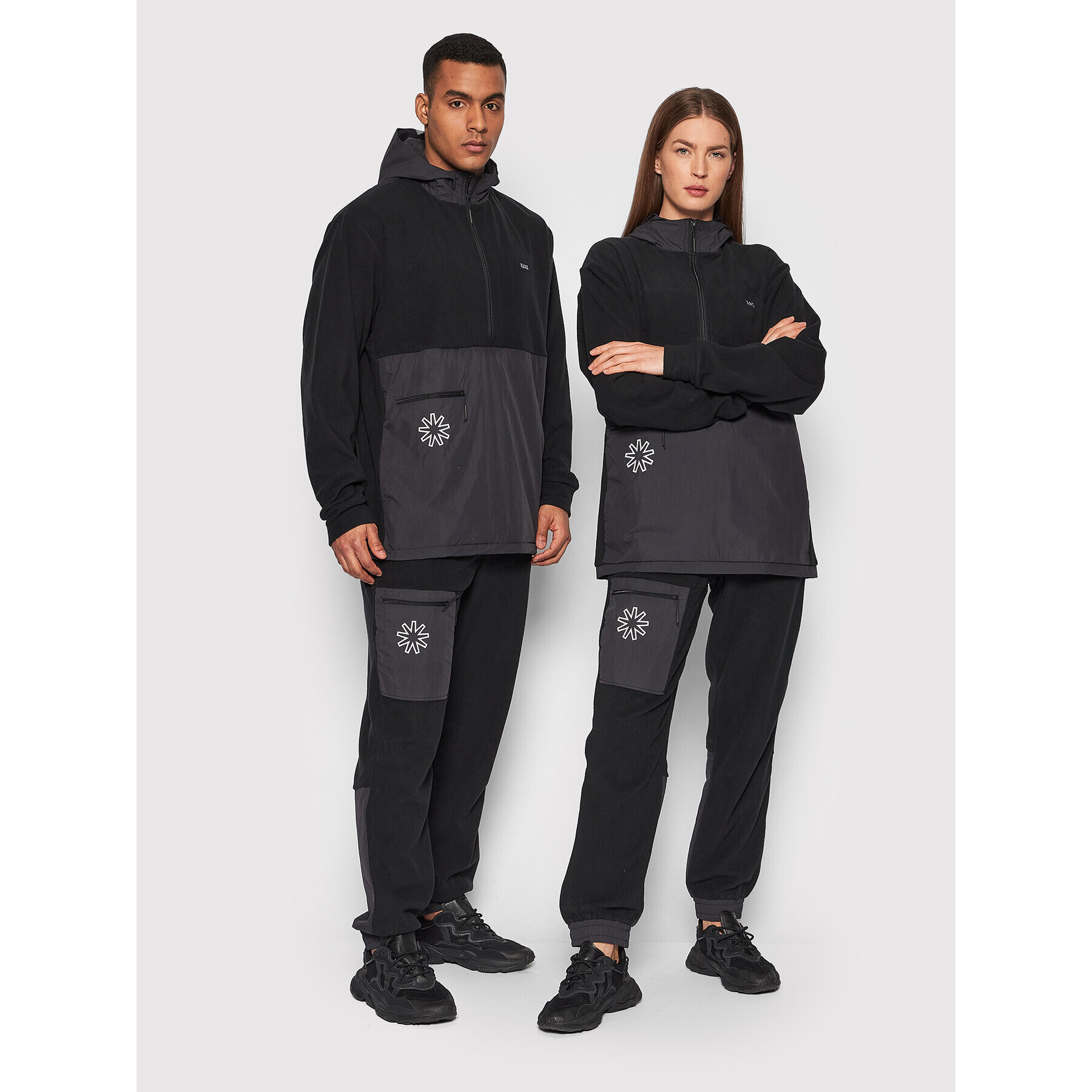 Rains Polár kabát Unisex 18650 Fekete Regular Fit - Pepit.hu