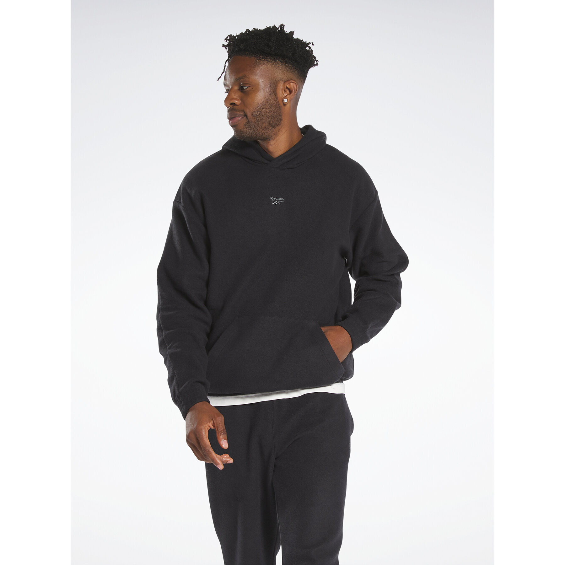 Reebok Pulóver Classics Wardrobe Essentials Hoodie HS9137 Fekete - Pepit.hu