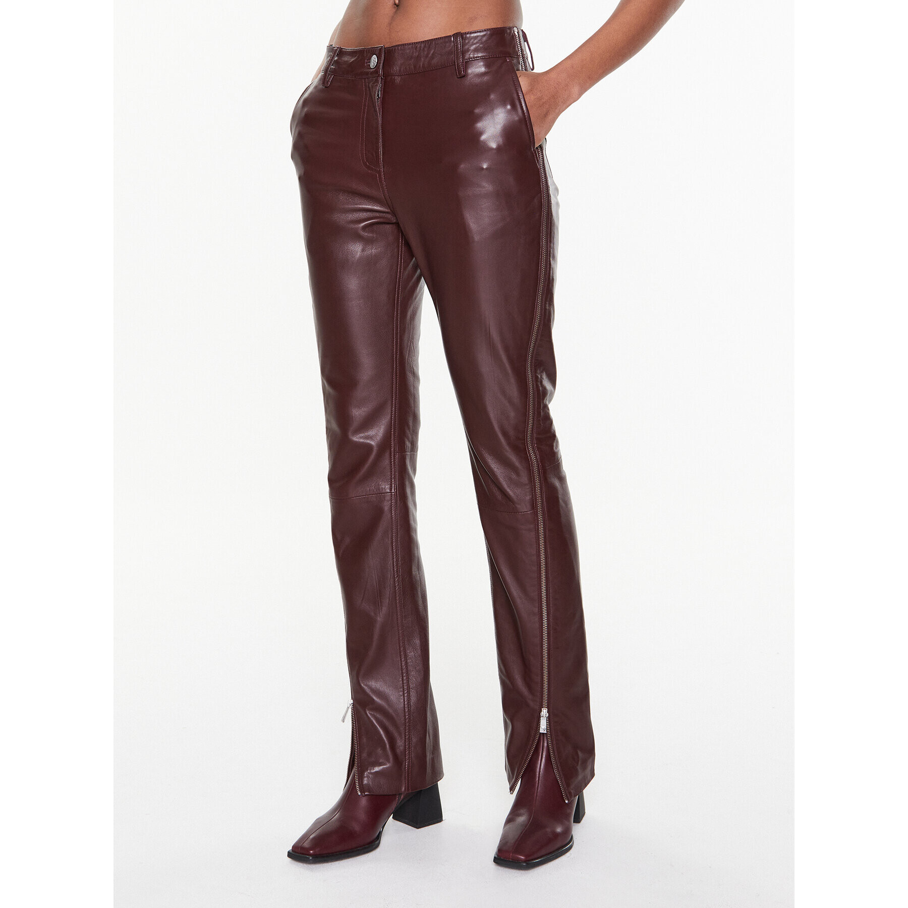 Remain Bőrnadrág Leather Zipper RM2053 Bordó Straight Fit - Pepit.hu