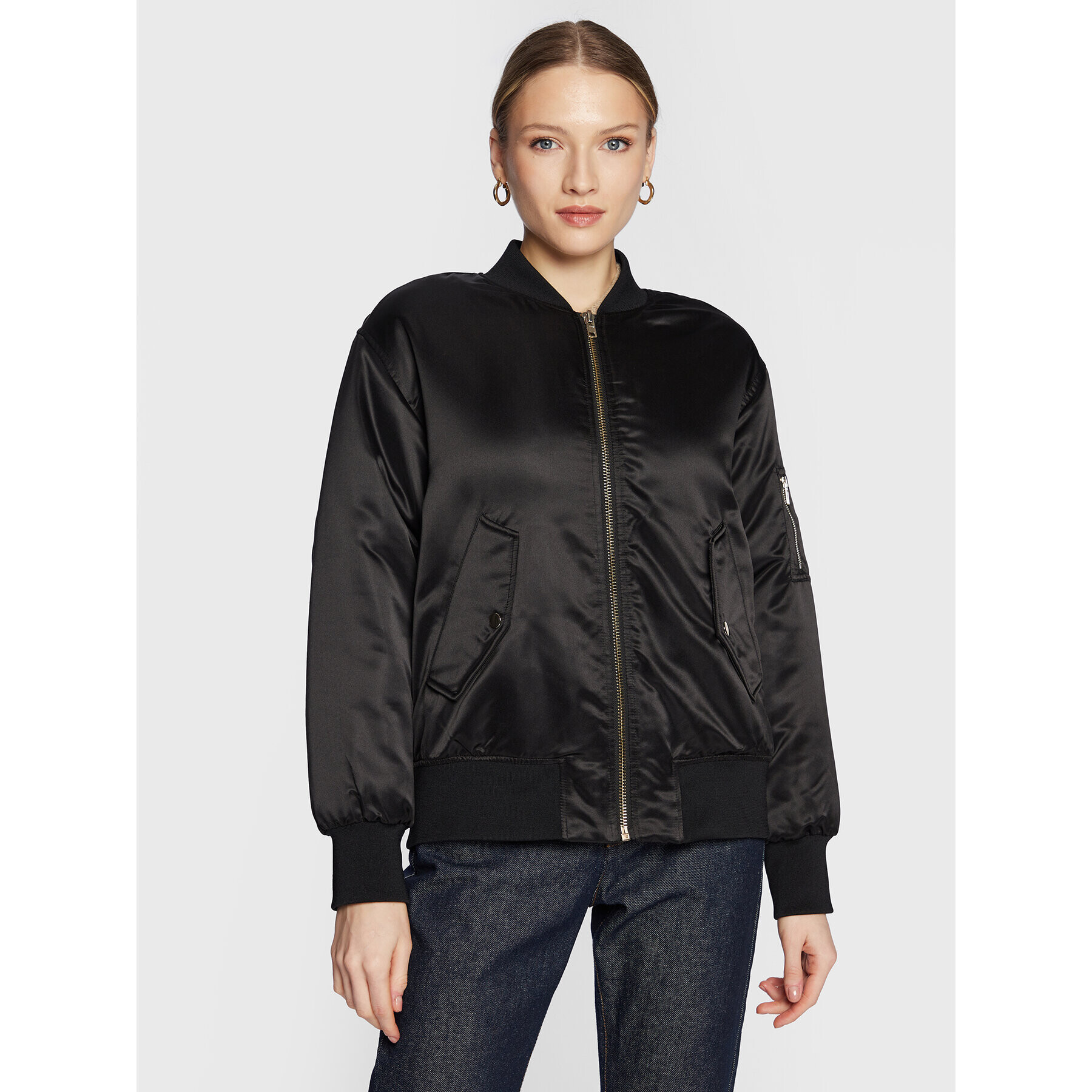 Sisley Bomber dzseki 2TOKLN01Q Fekete Regular Fit - Pepit.hu