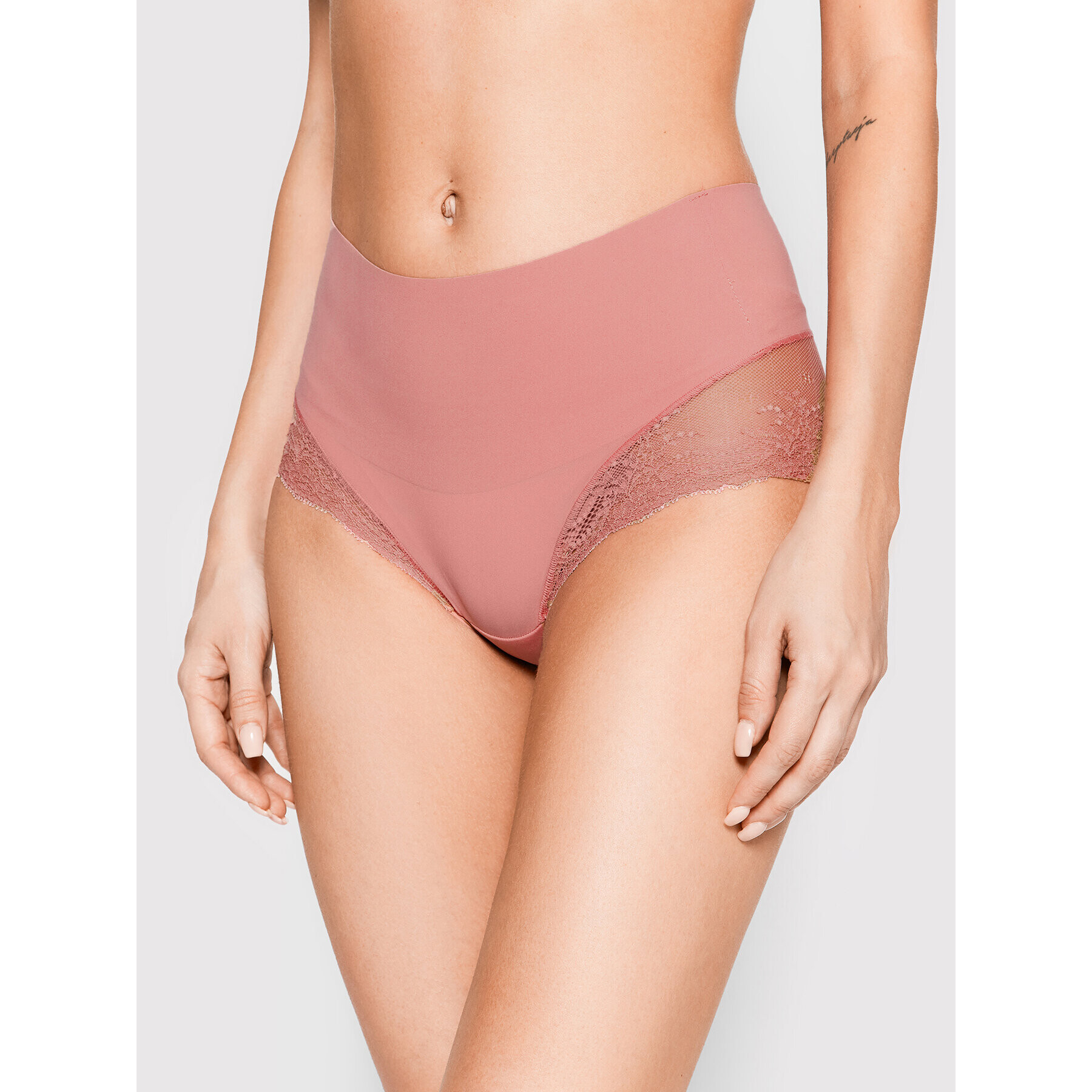 SPANX Klasszikus magas derekú alsó Undie-tectable® Lace Hi-Hipster SP0515 Rózsaszín - Pepit.hu