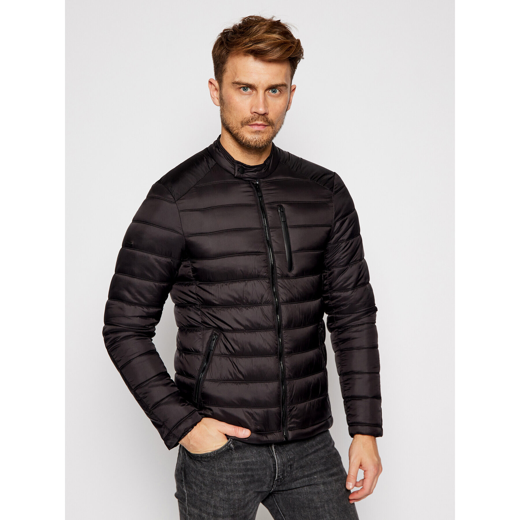 Superdry Pehelykabát Commuter Quilted Biker M5010332A Fekete Regular Fit - Pepit.hu