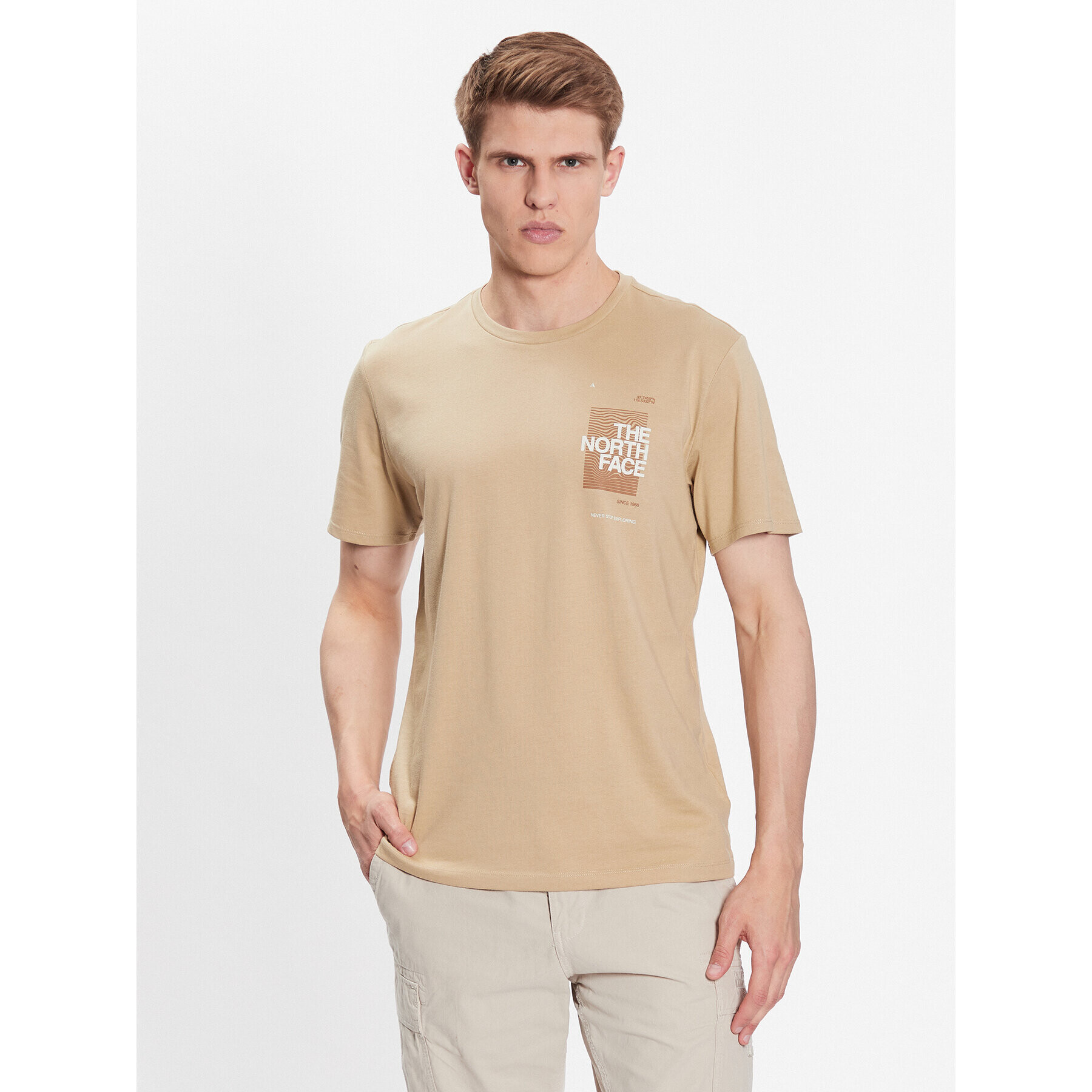 The North Face Póló Foundation Graphic NF0A55EF Khaki Regular Fit - Pepit.hu