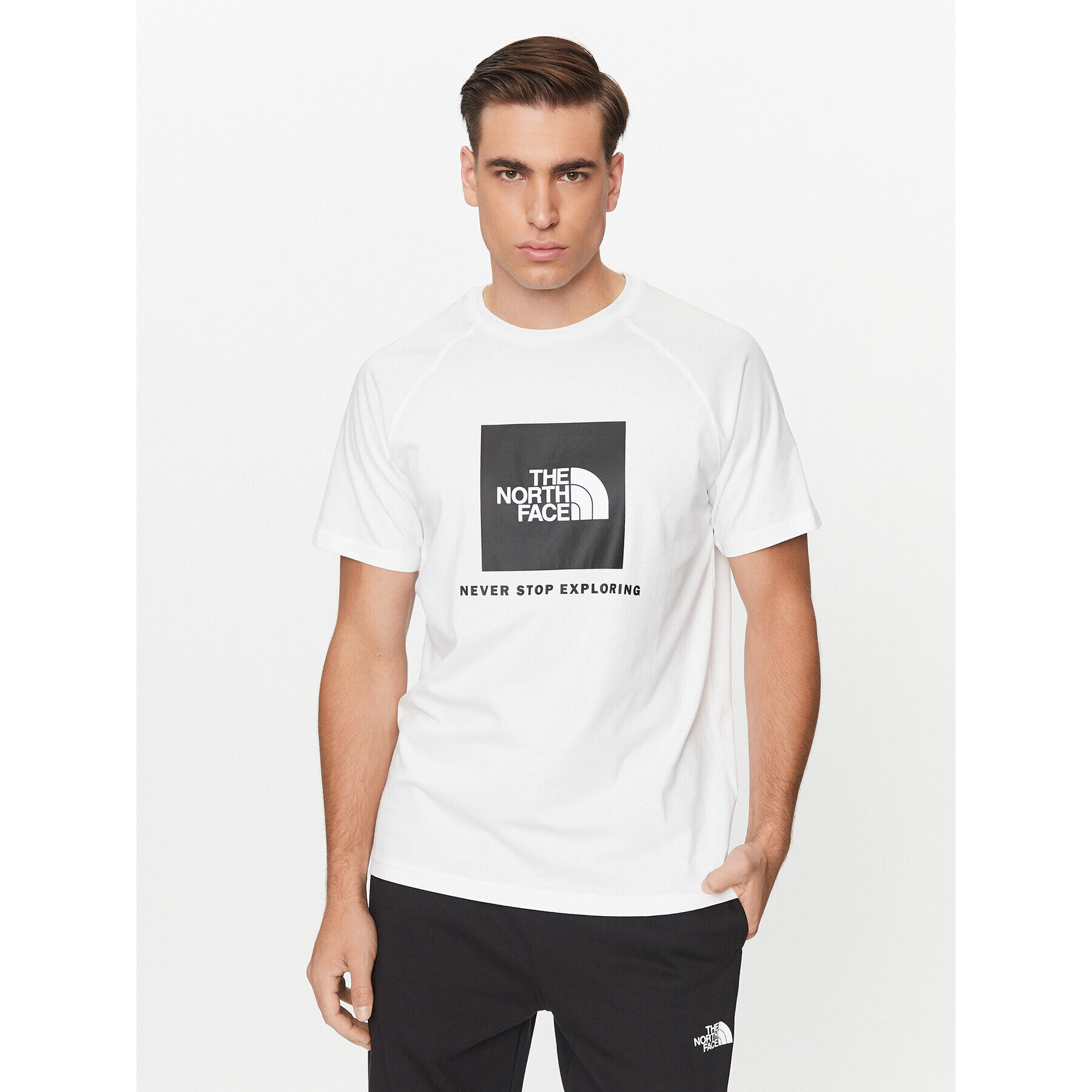 The North Face Póló M S/S Raglan Redbox Tee - EuNF0A3BQOFN41 Fehér Regular Fit - Pepit.hu