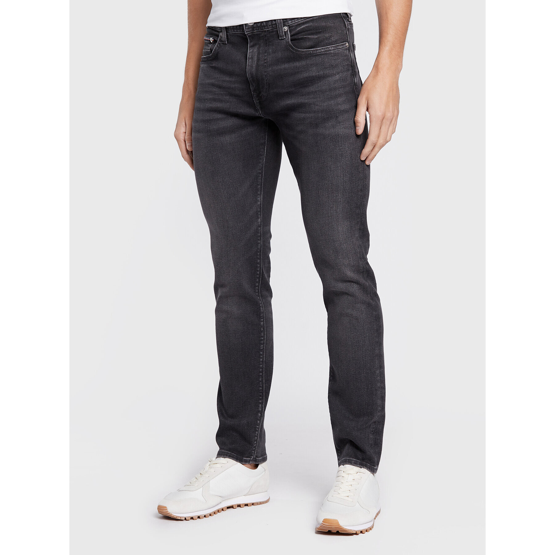 Tommy Hilfiger Farmer Bleecker MW0MW28620 Fekete Slim Fit - Pepit.hu