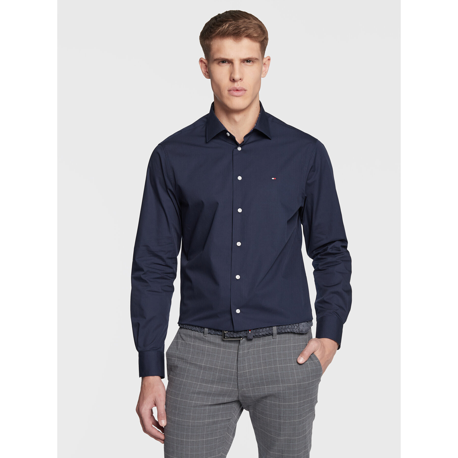 Tommy Hilfiger Ing Solid Poplin MW0MW28495 Sötétkék Regular Fit - Pepit.hu