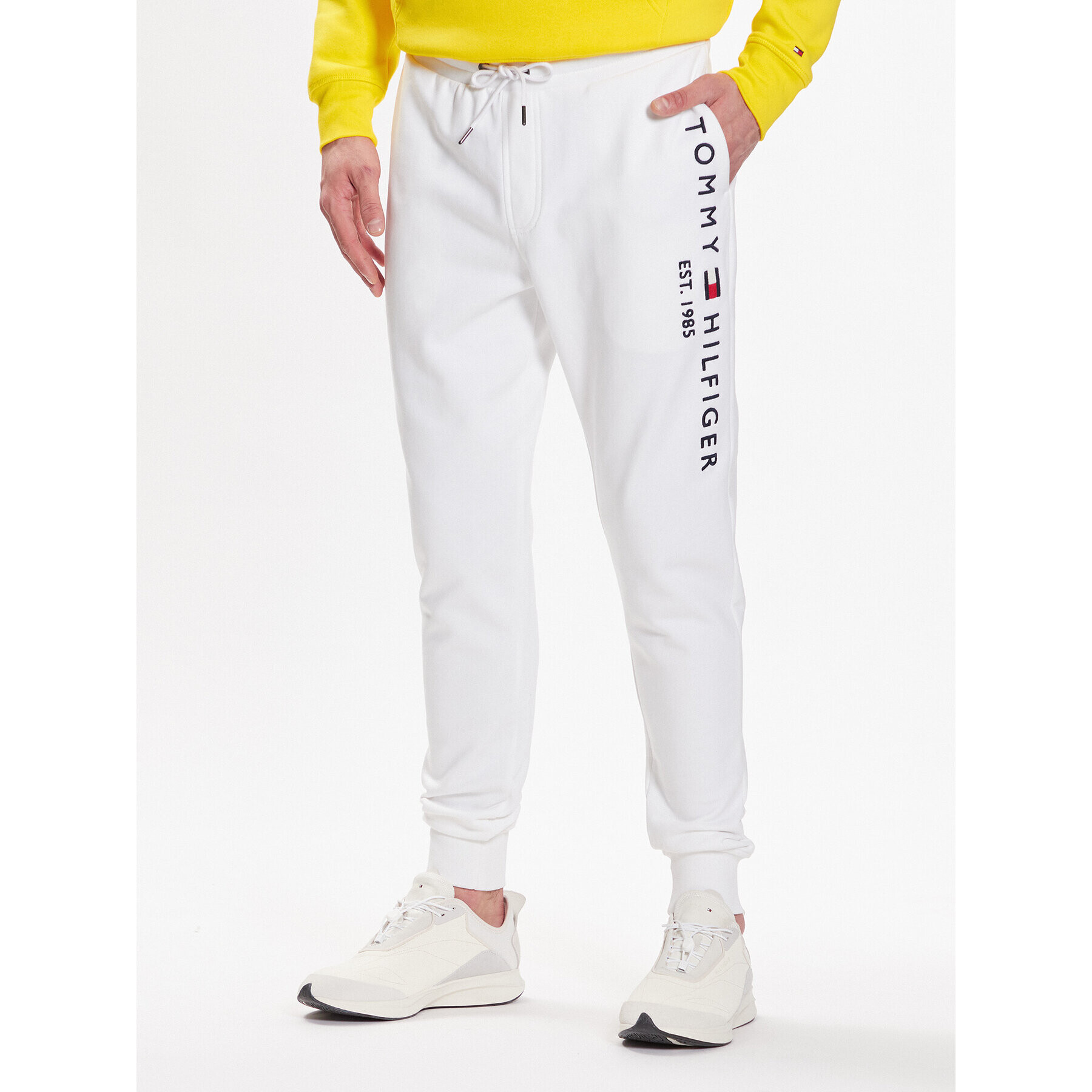 Tommy Hilfiger Melegítő alsó Basic Branded MW0MW08388 Fehér Regular Fit - Pepit.hu