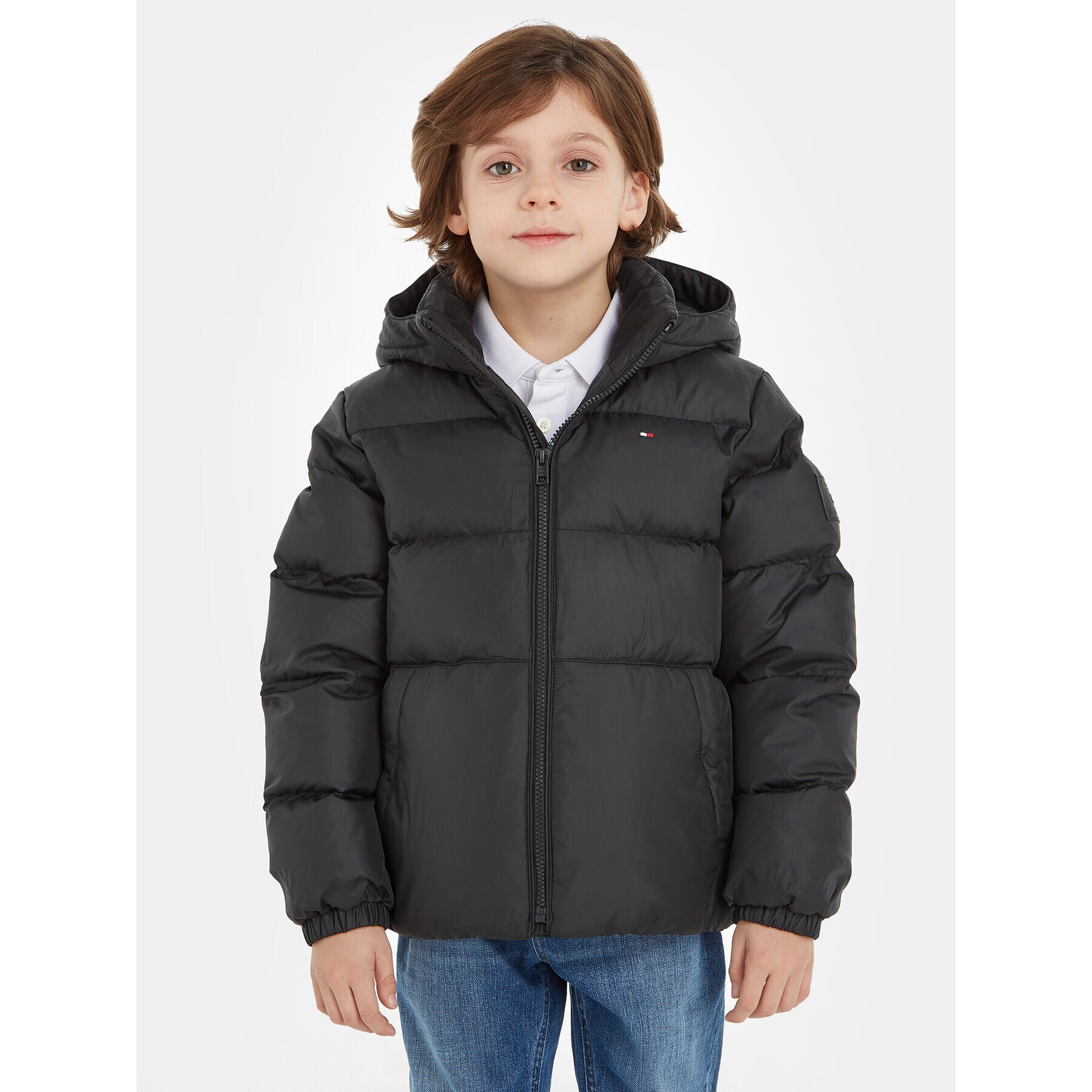 Tommy Hilfiger Pehelykabát Essential KB0KB08341 D Fekete Regular Fit - Pepit.hu