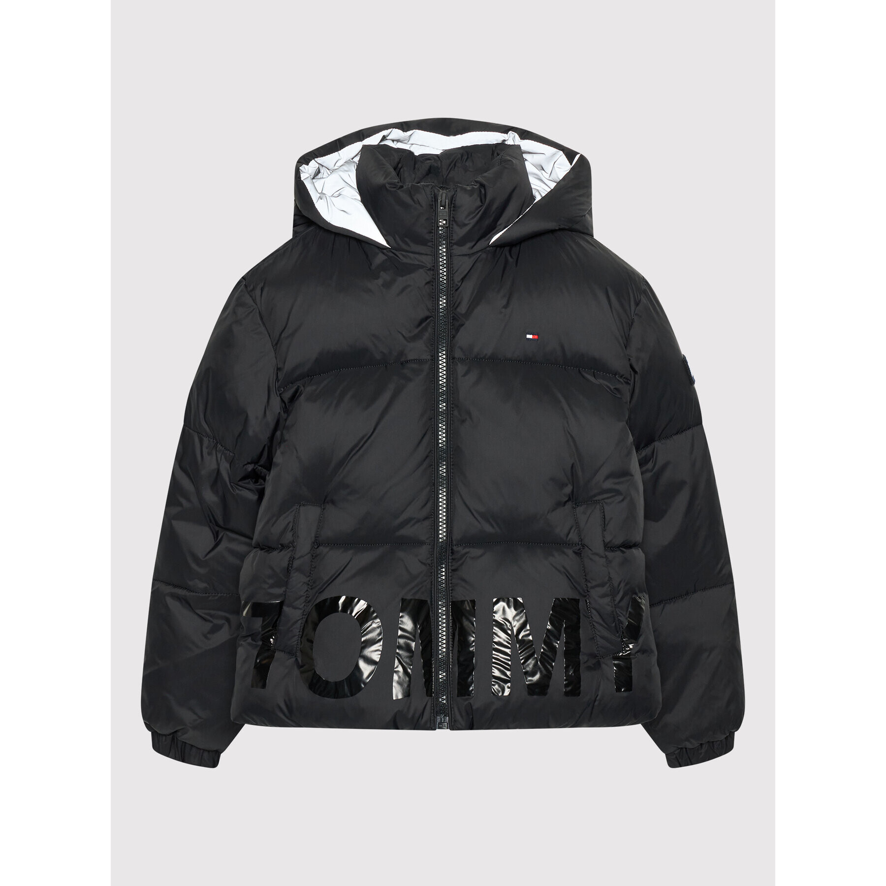 Tommy Hilfiger Pehelykabát Puffer Logo KB0KB06773 M Fekete Regular Fit - Pepit.hu