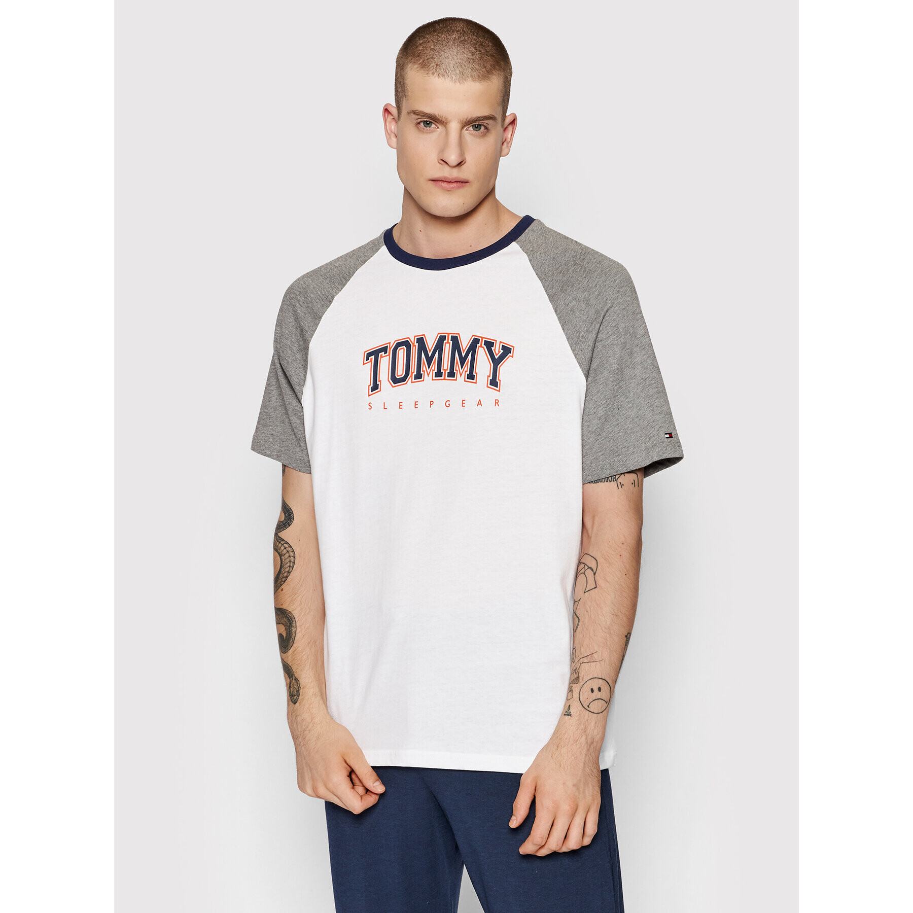 Tommy Hilfiger Póló Cn Ss Logo UM0UM02351 Fehér Regular Fit - Pepit.hu