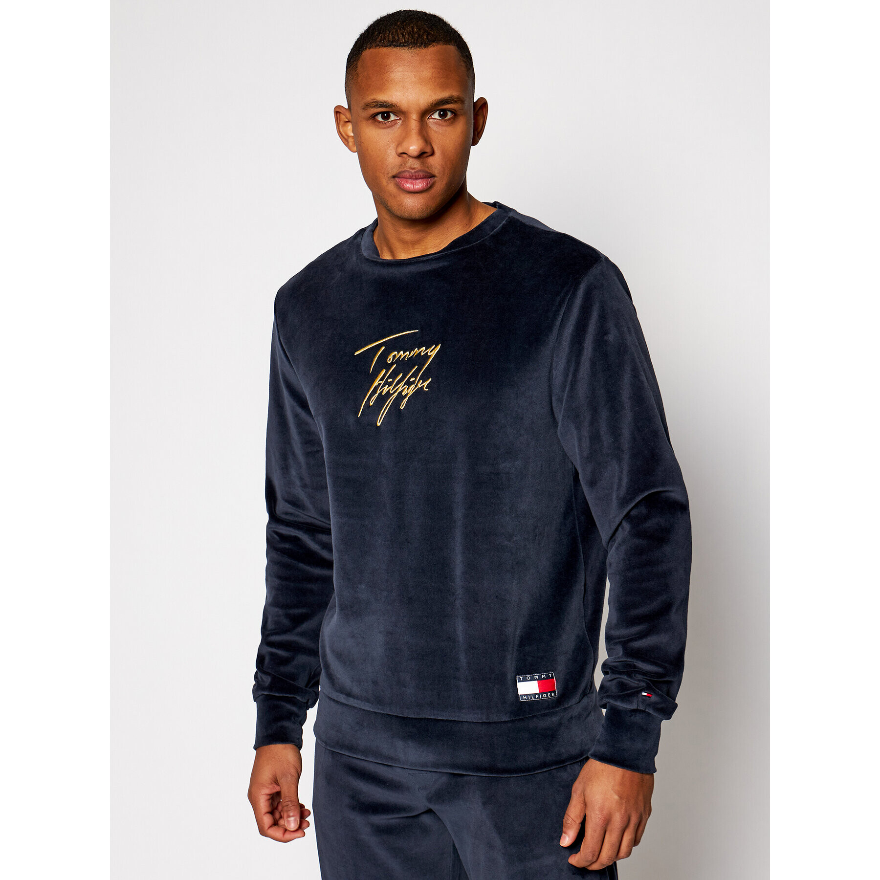 Tommy Hilfiger Pulóver Track Ls Velour UM0UM01935 Sötétkék Regular Fit - Pepit.hu