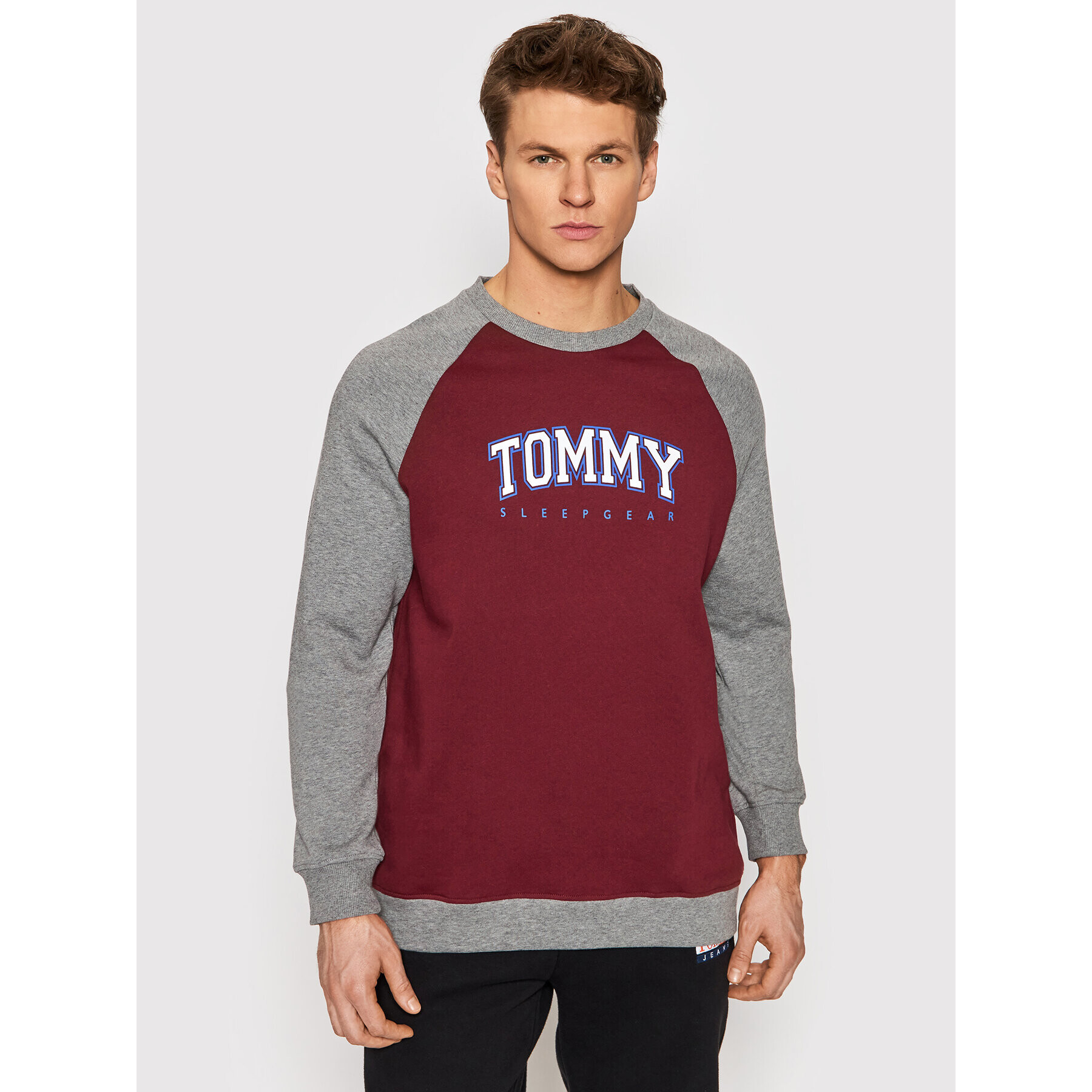 Tommy Hilfiger Pulóver Track UM0UM02365 Bordó Regular Fit - Pepit.hu